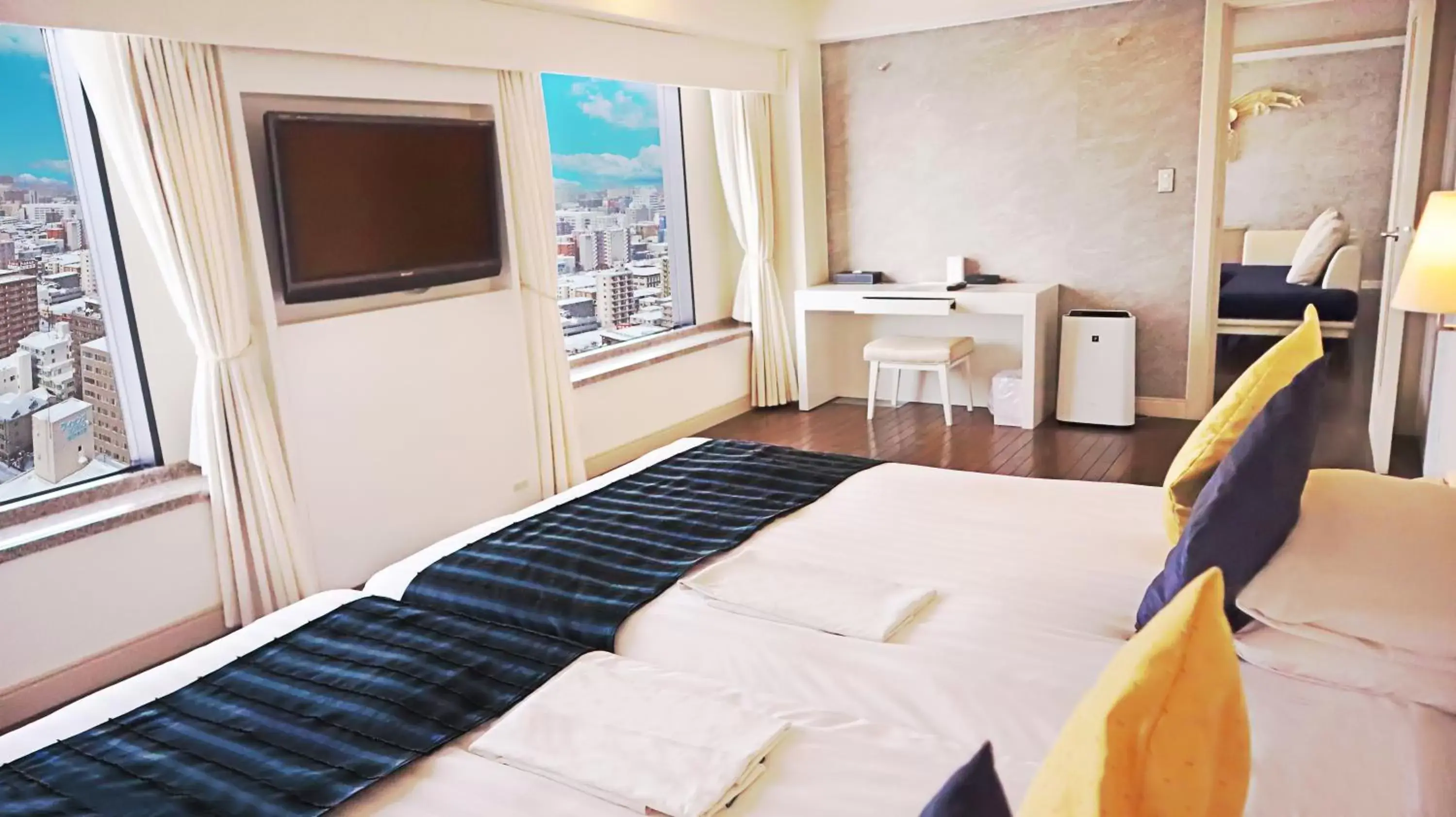 Bedroom, Bed in Premier Hotel Nakajima Park Sapporo