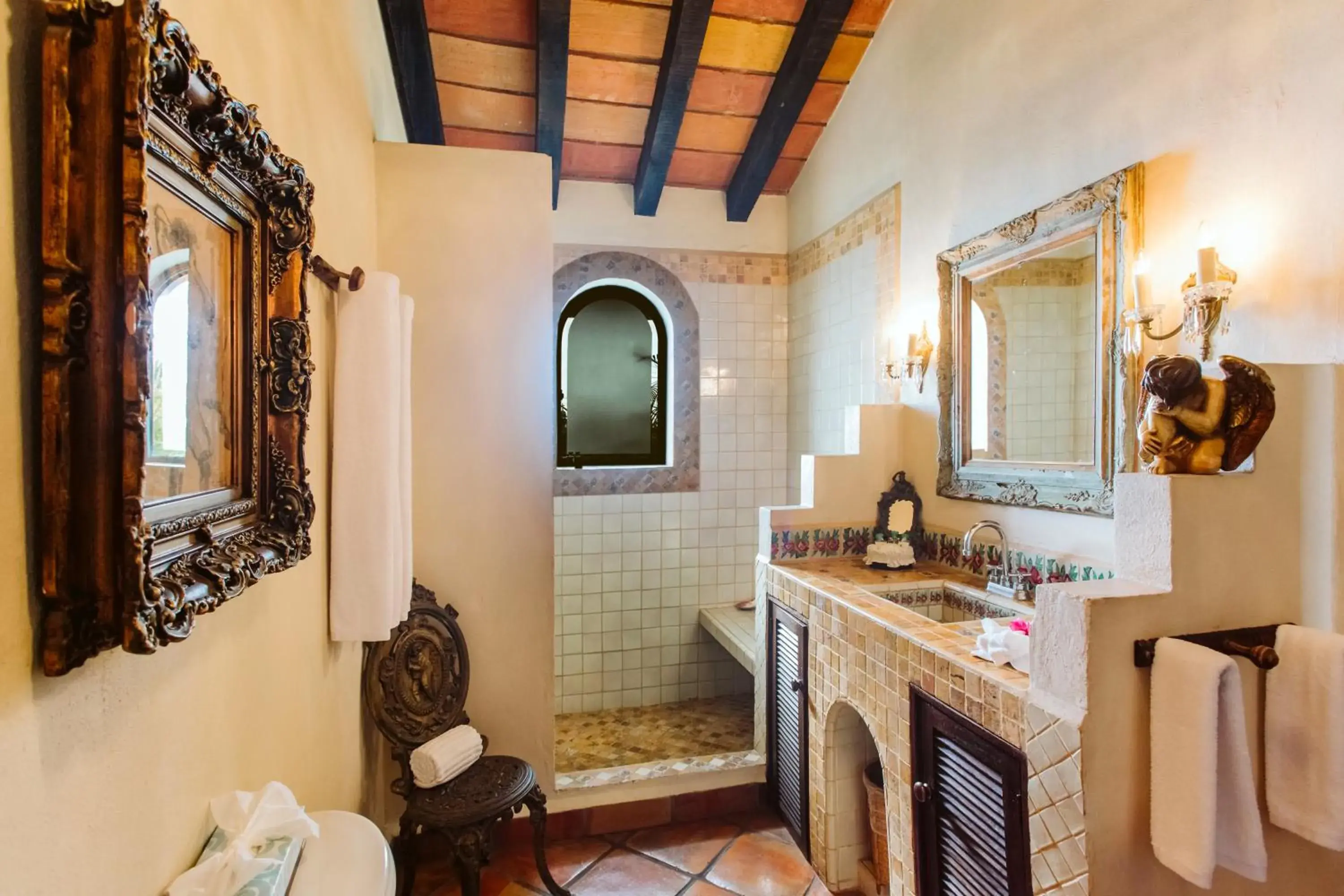 Bathroom, Kitchen/Kitchenette in Hacienda San Angel