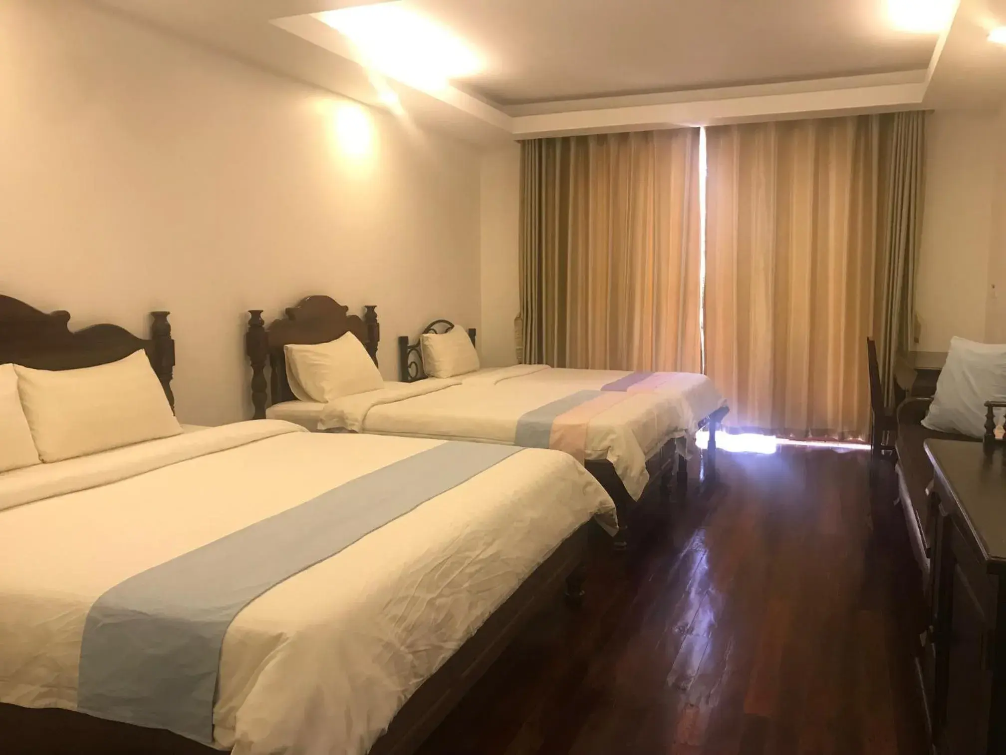 Photo of the whole room, Bed in La Residence Watbo Hotel