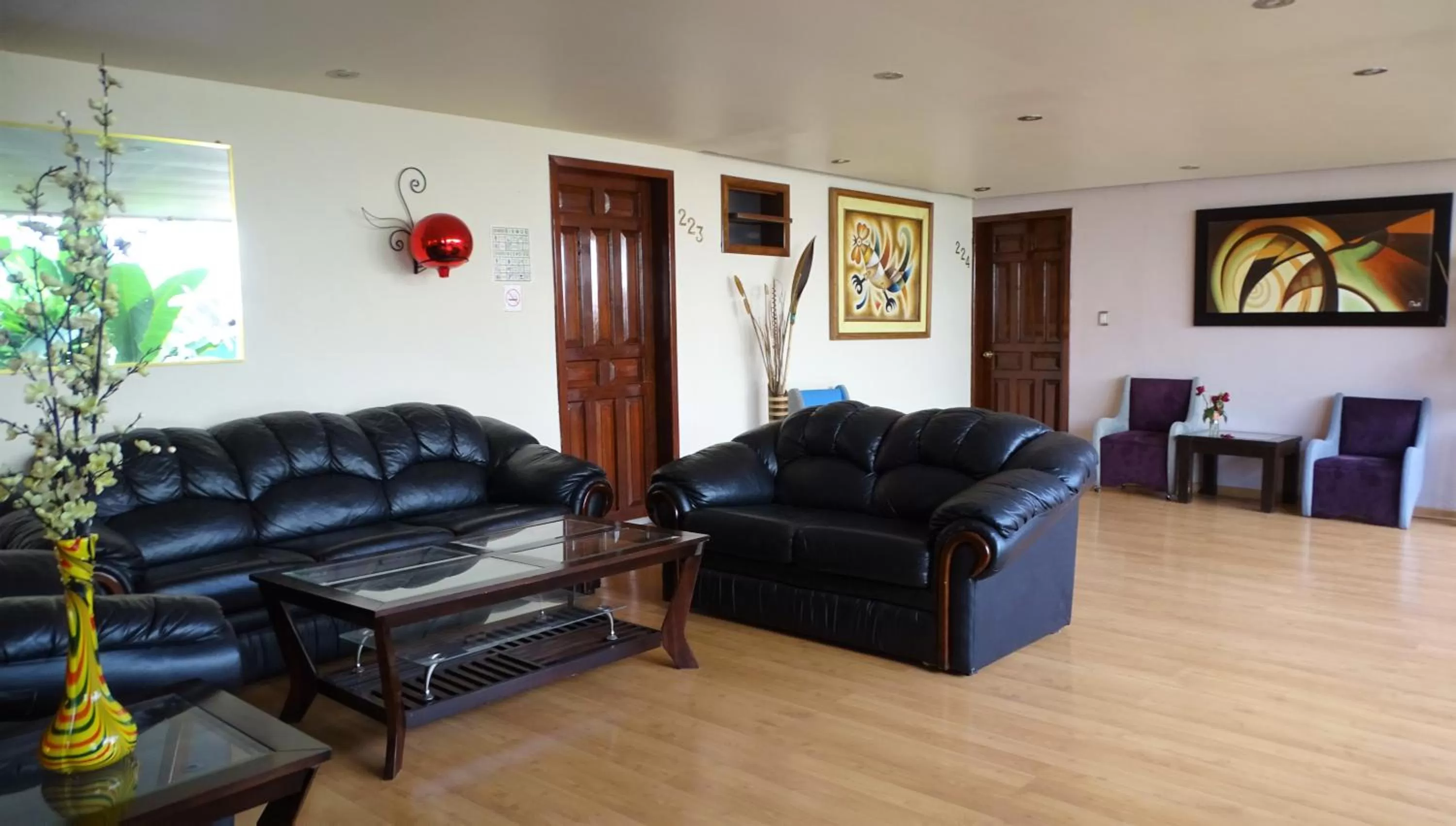 Seating area in Hotel Barrio Antiguo