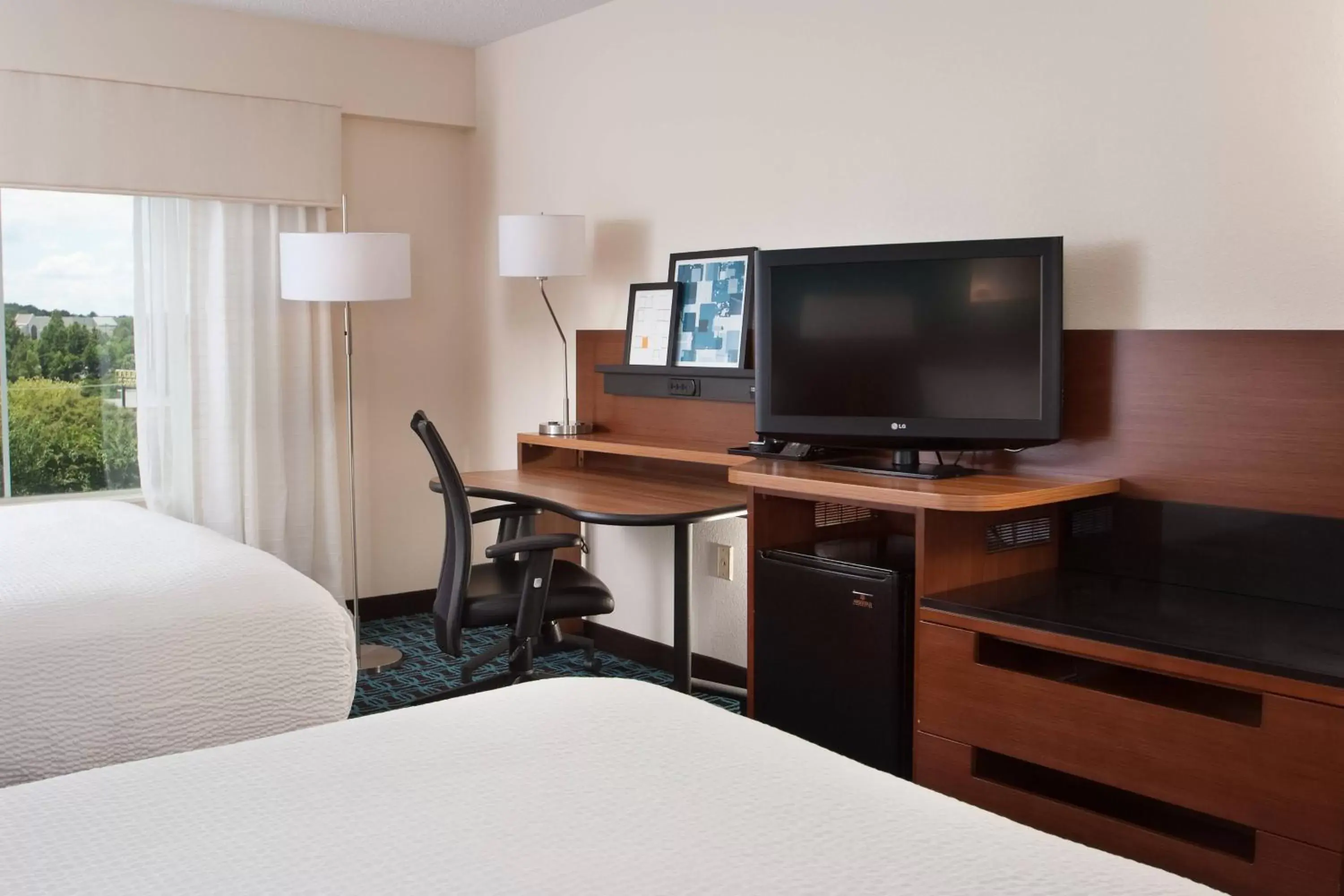 Photo of the whole room, TV/Entertainment Center in Fairfield Inn Charlotte Gastonia