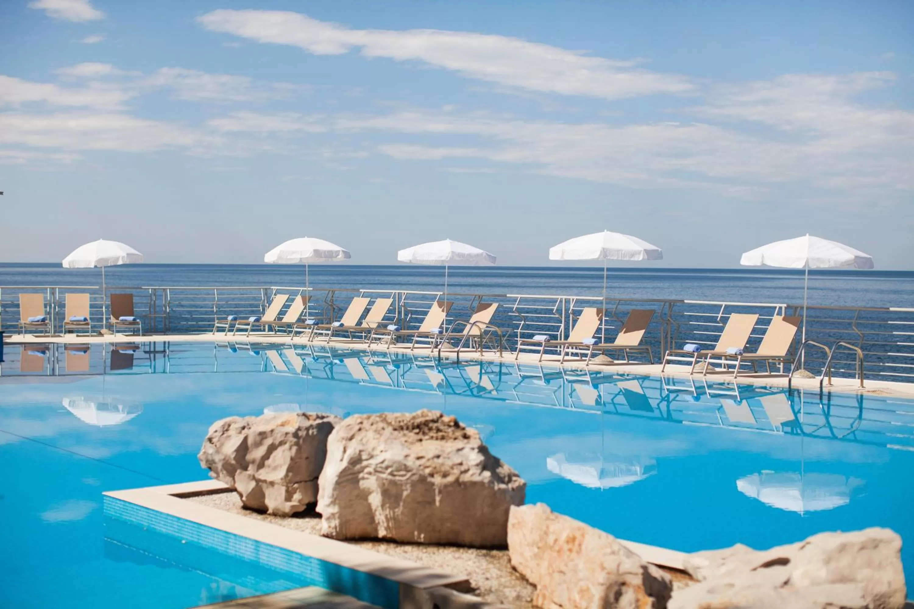 Swimming pool in Hotel Dubrovnik Palace