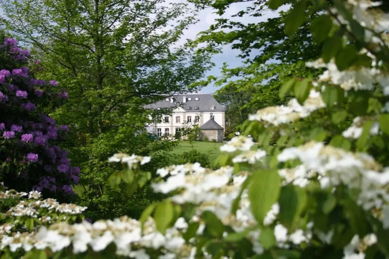 Facade/entrance, Property Building in Manoir des Indes, The Originals Relais (Relais du Silence)