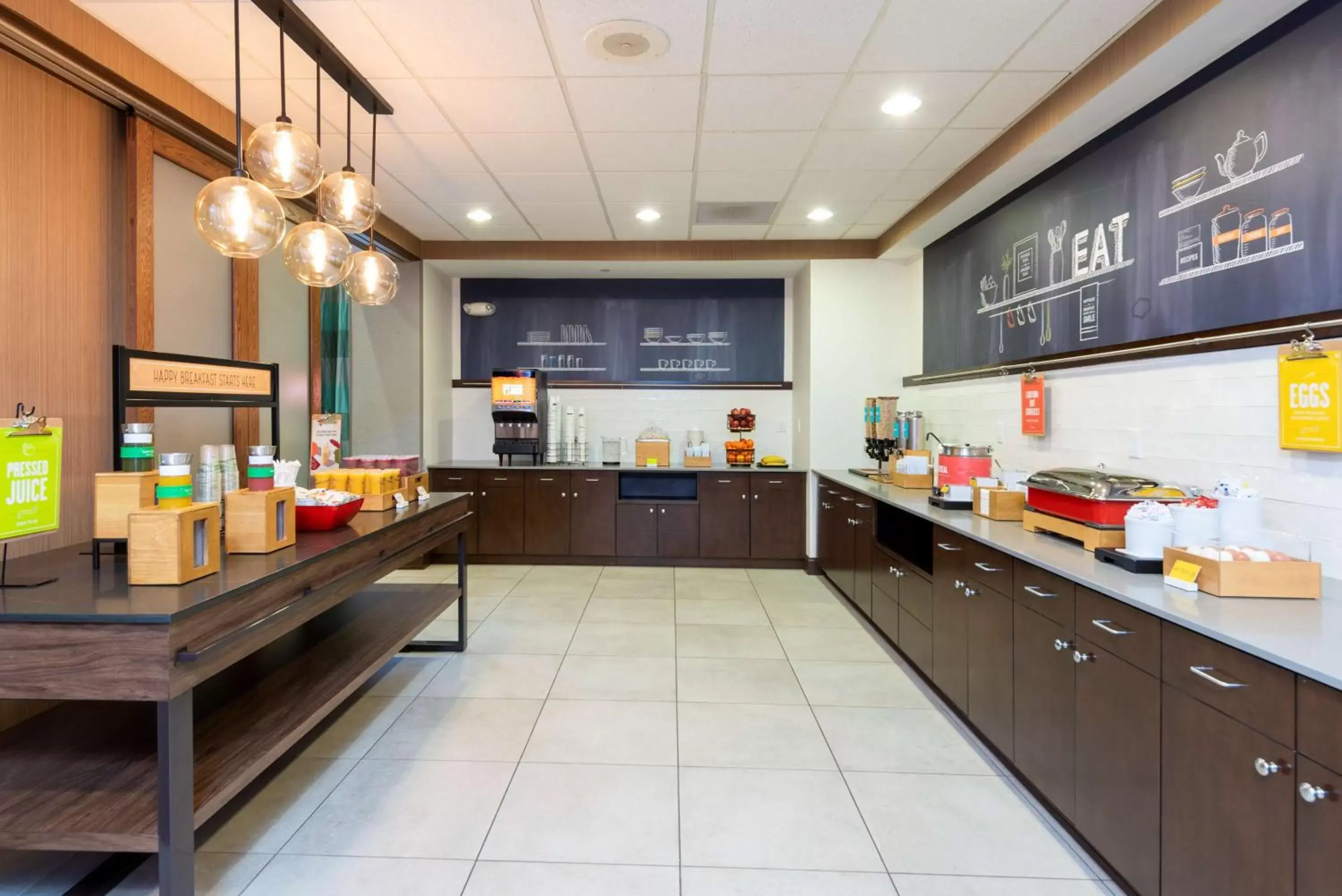 Breakfast, Restaurant/Places to Eat in Hampton Inn & Suites Fort Myers-Colonial Boulevard