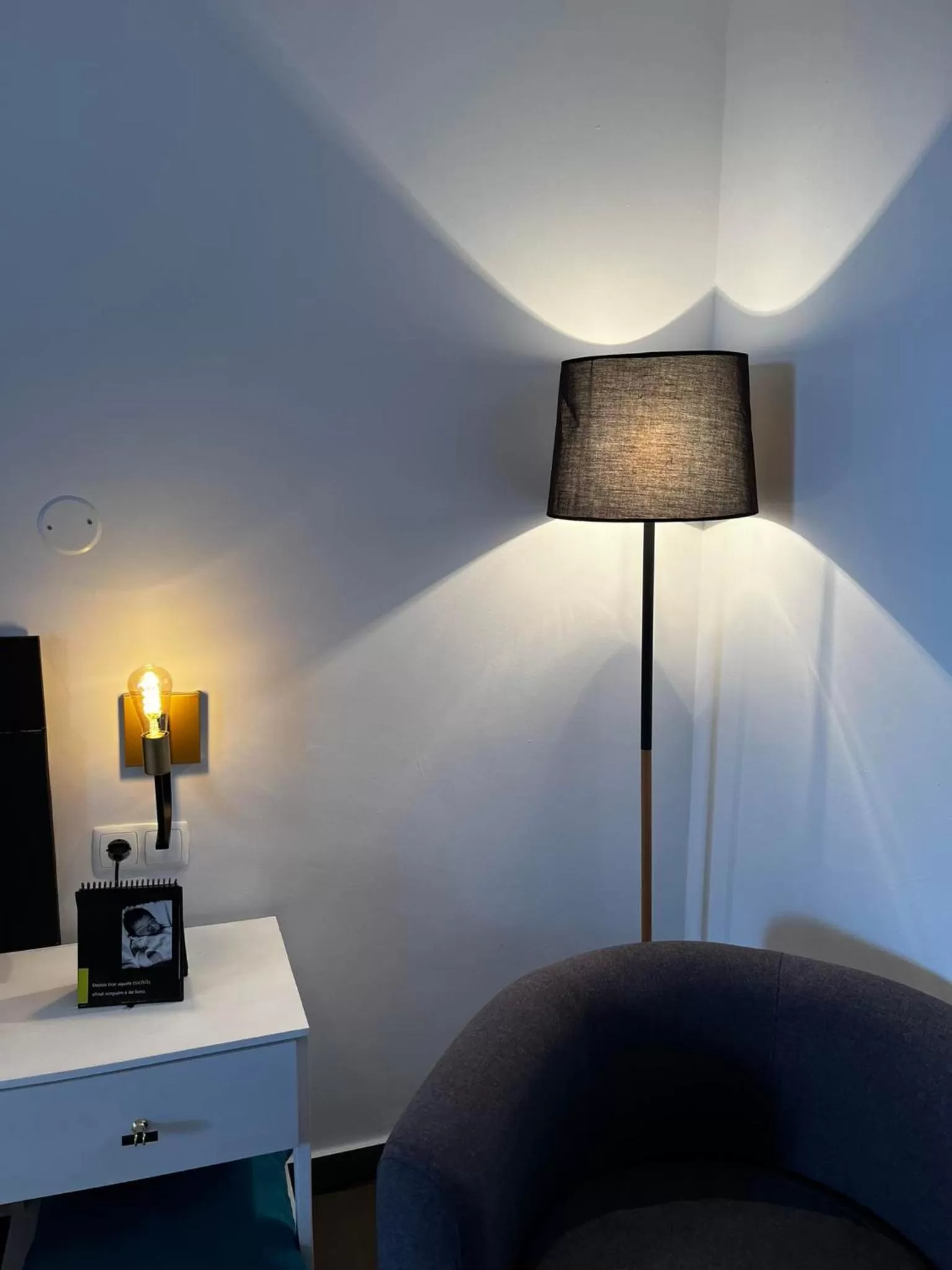 Seating Area in Fogo Boutique Hotel