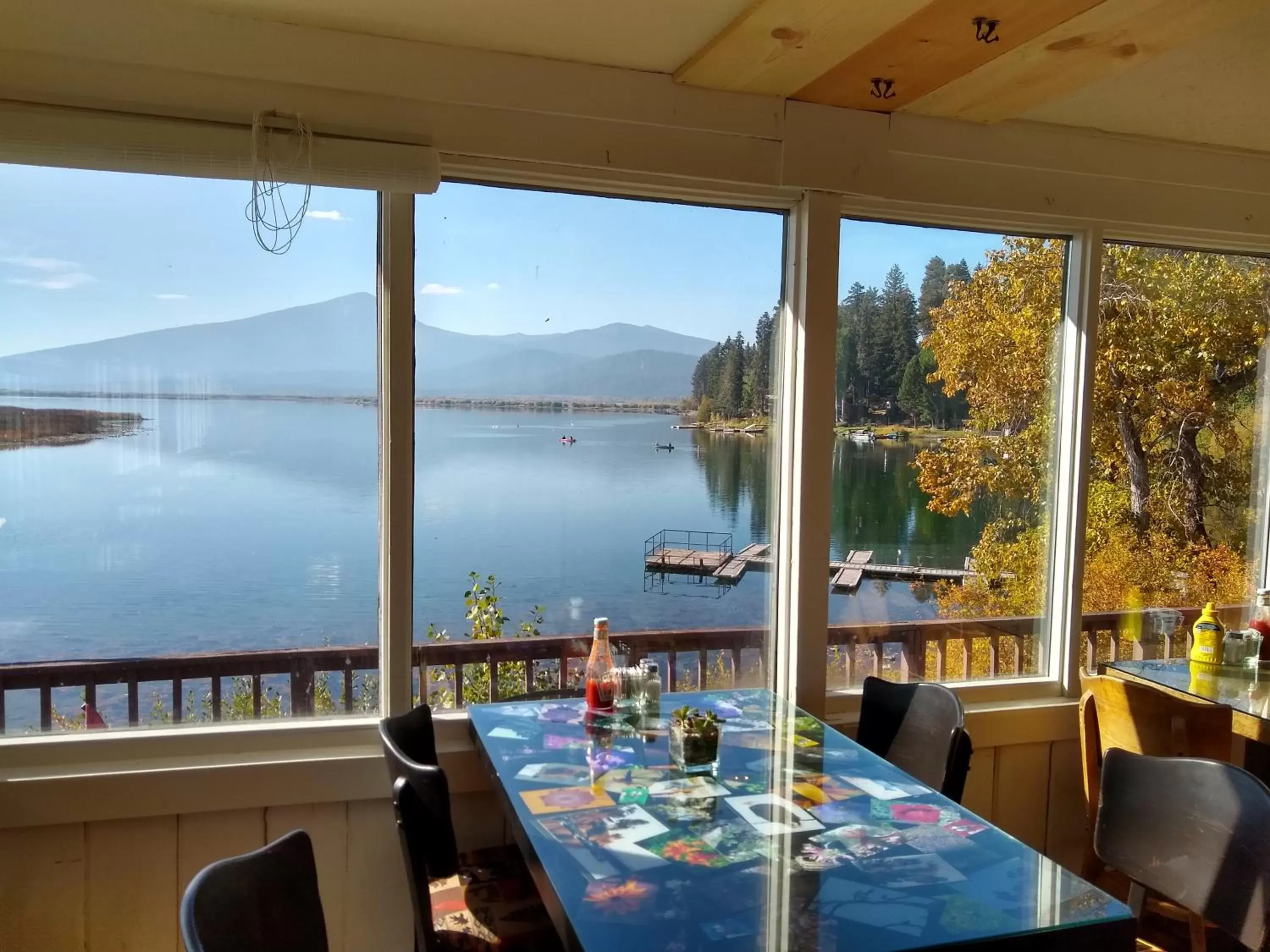 Restaurant/Places to Eat in Crater Lake Gateway-Rocky Point Resort