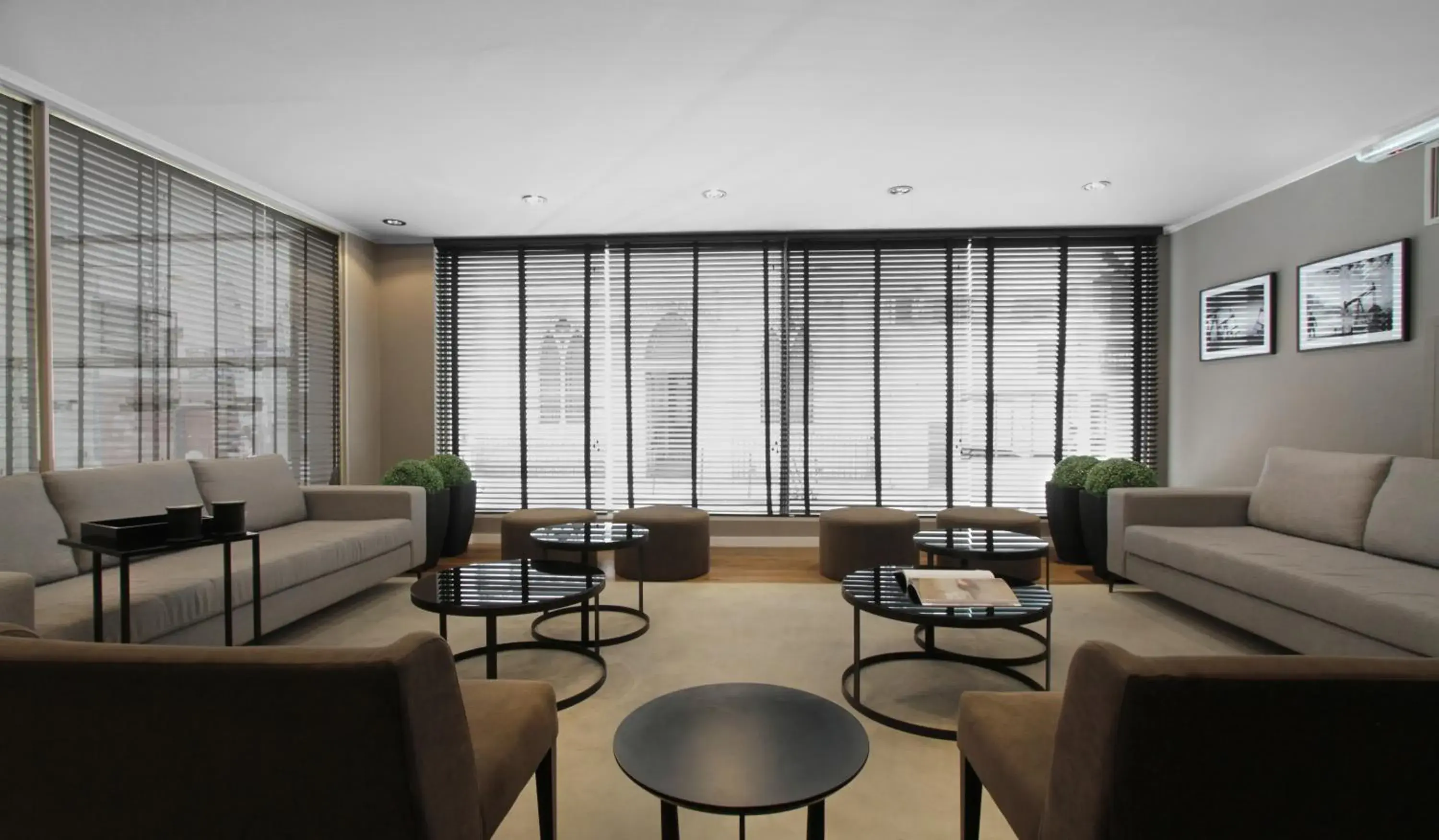 Lobby or reception in Hotel 8 de Octubre Lobby or reception in Hotel 8 de Octubre