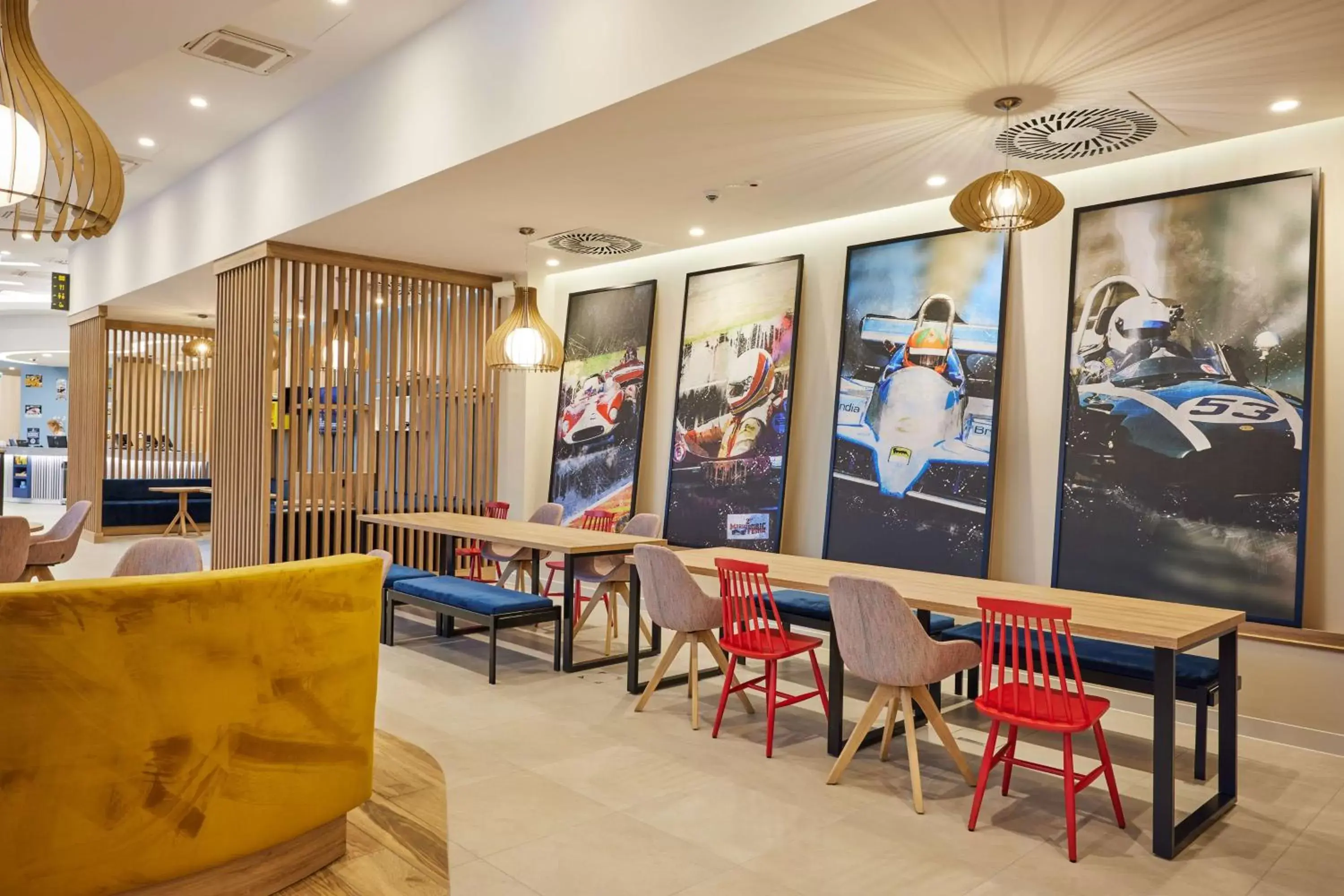 Lobby or reception, Restaurant/Places to Eat in Hampton By Hilton Poznan Swarzedz