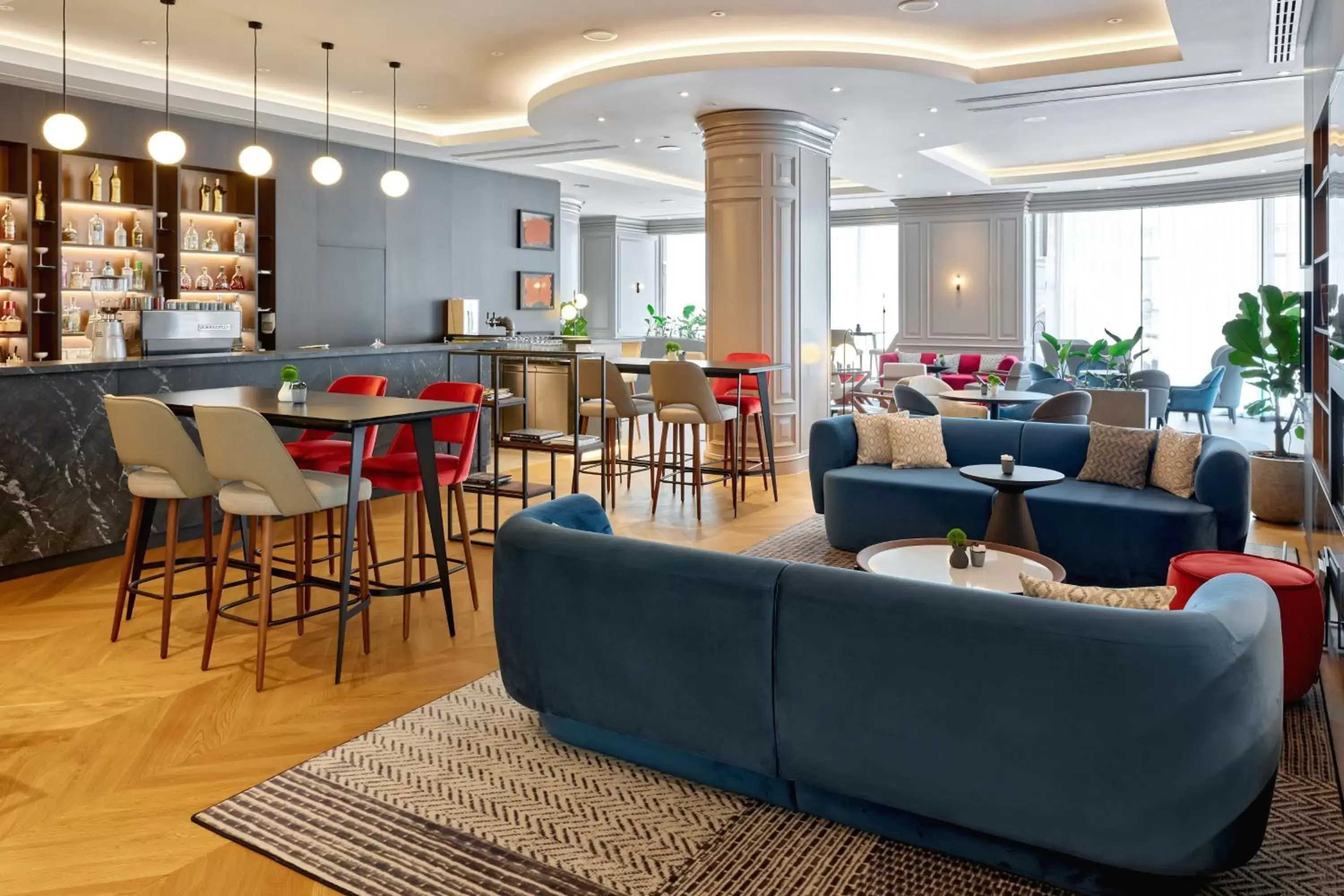 Restaurant/places to eat, Lounge/Bar in Sheraton Zagreb Hotel