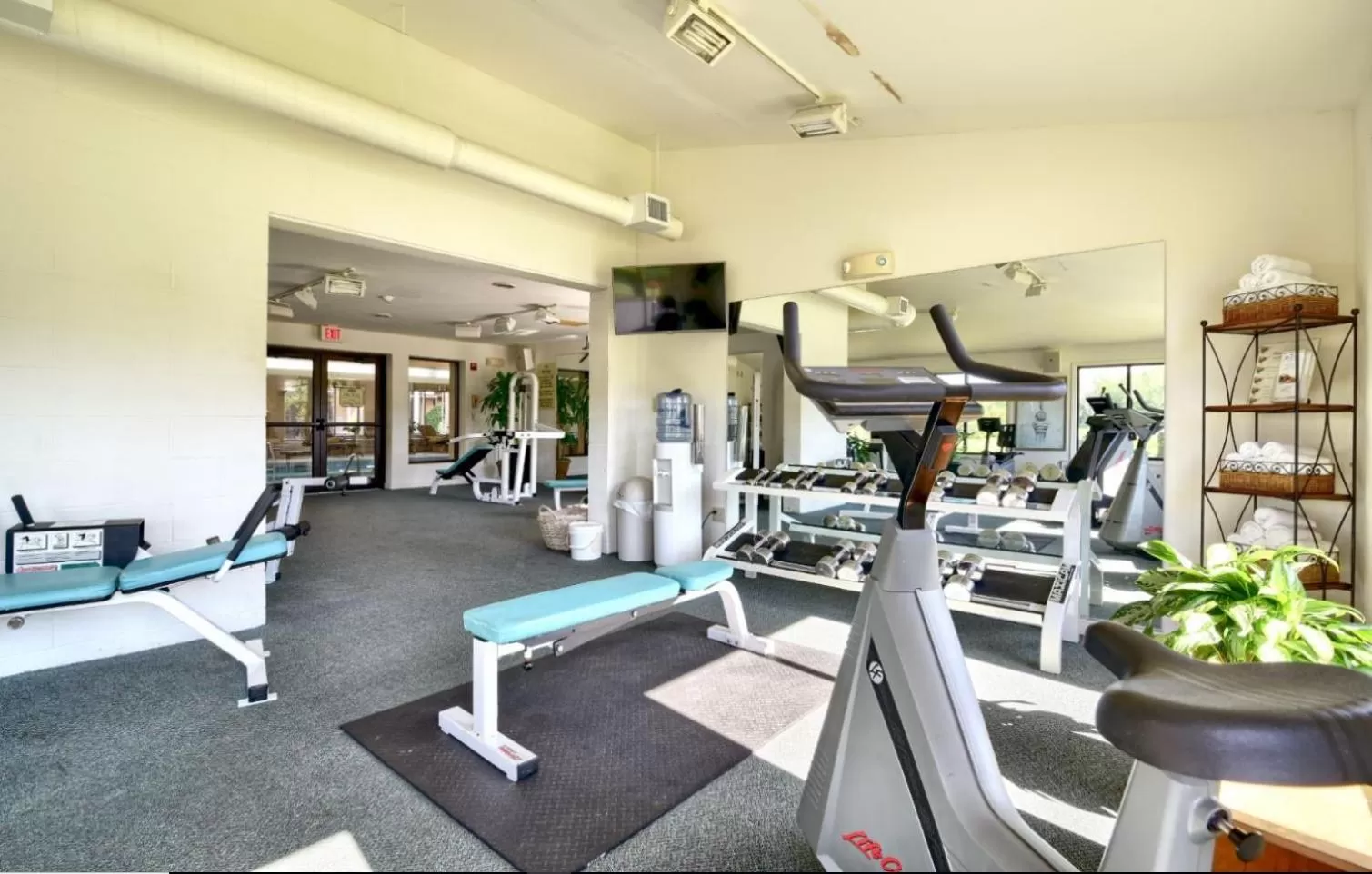 Fitness centre/facilities in Roosevelt Inn & Suites Saratoga Springs