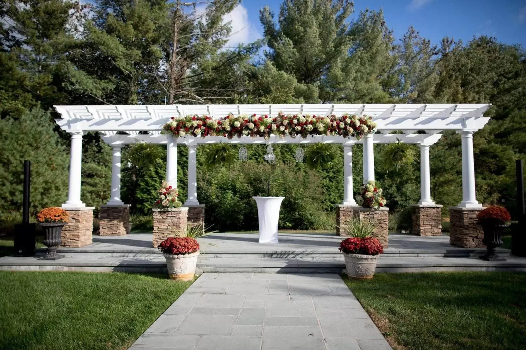 Lobby or reception, Garden in Crowne Plaza Suffern-Mahwah, an IHG Hotel