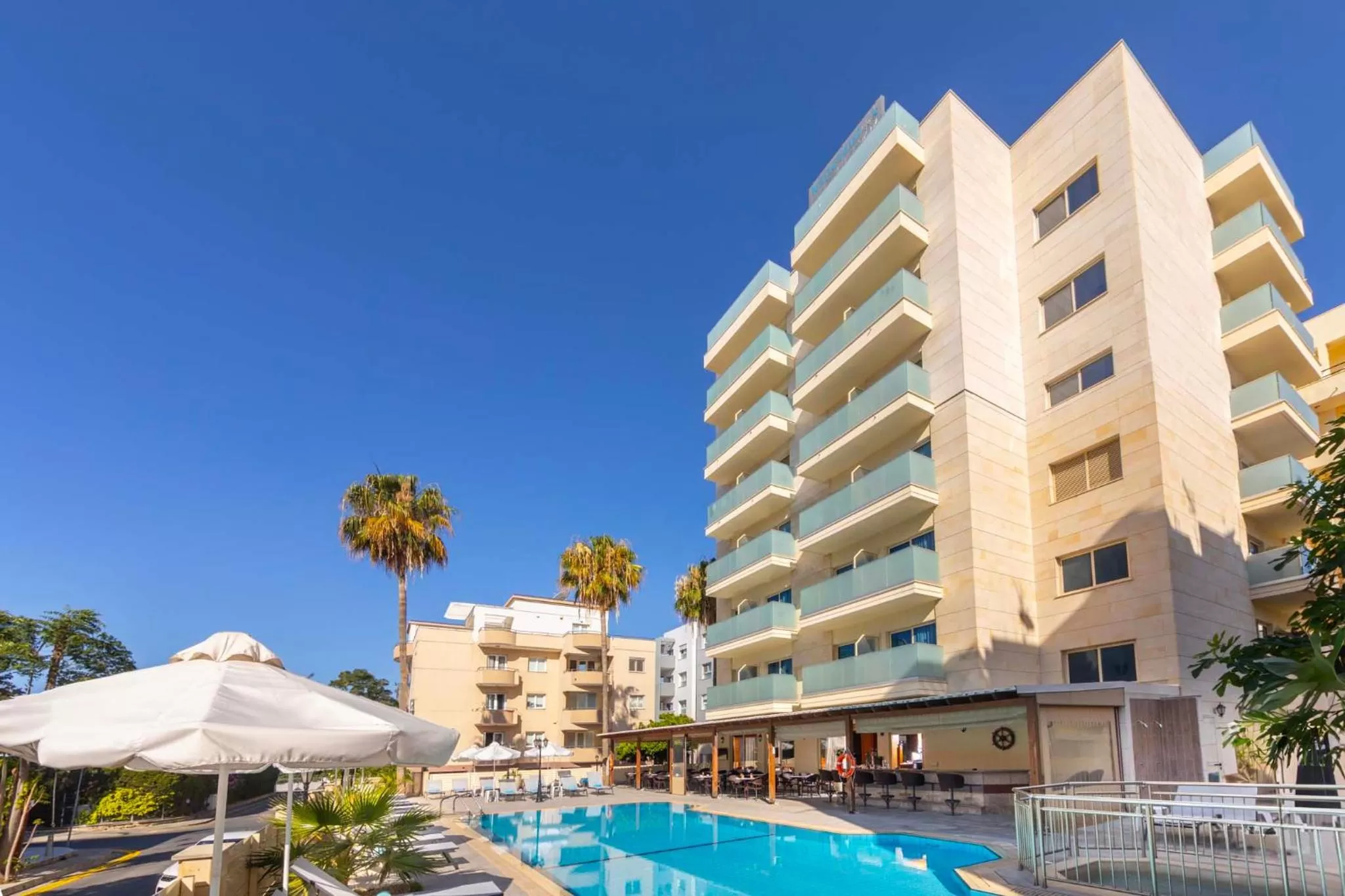 Property building in Kapetanios Limassol Hotel