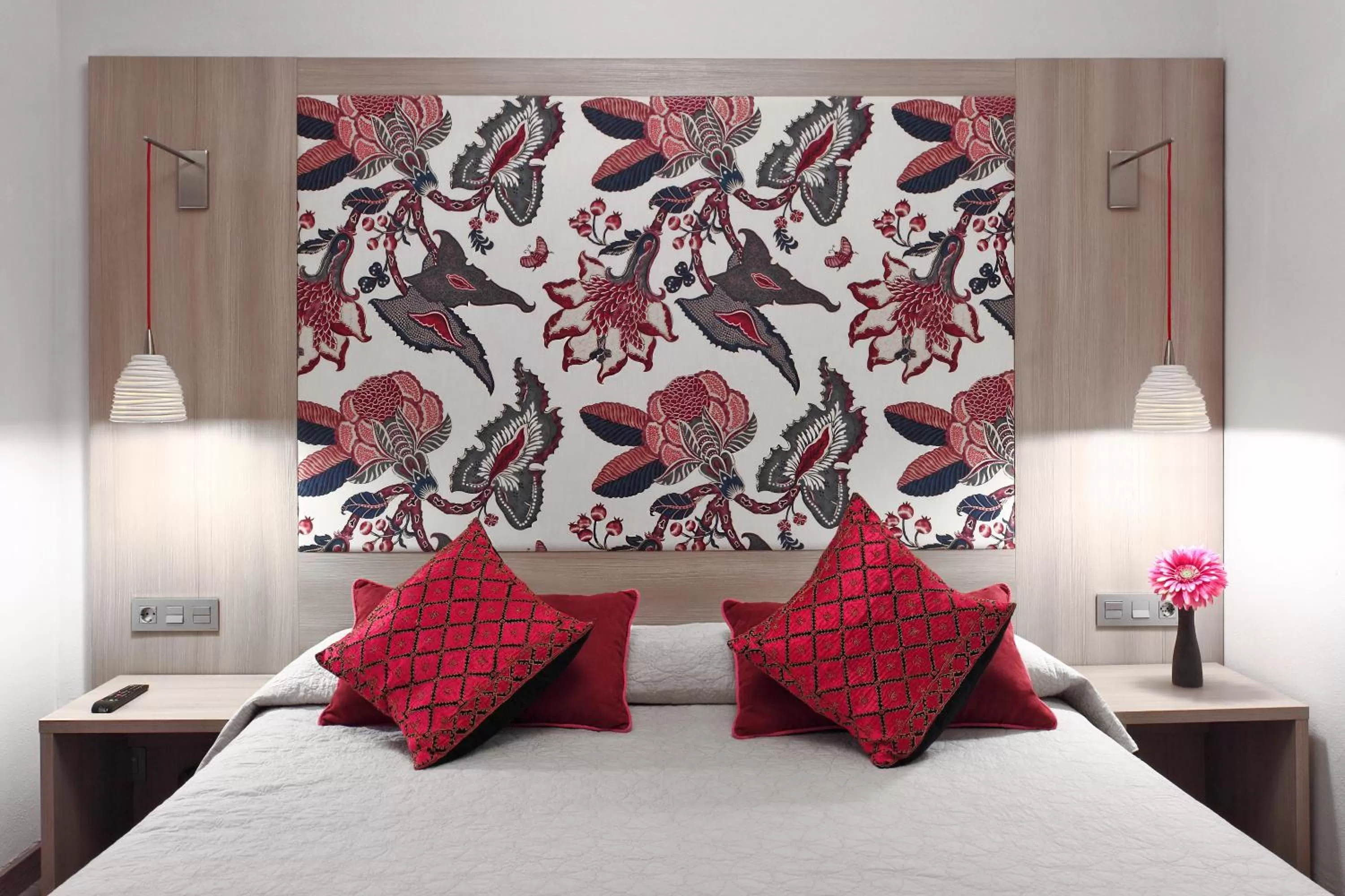 Decorative detail, Bed in Hotel Ginebra