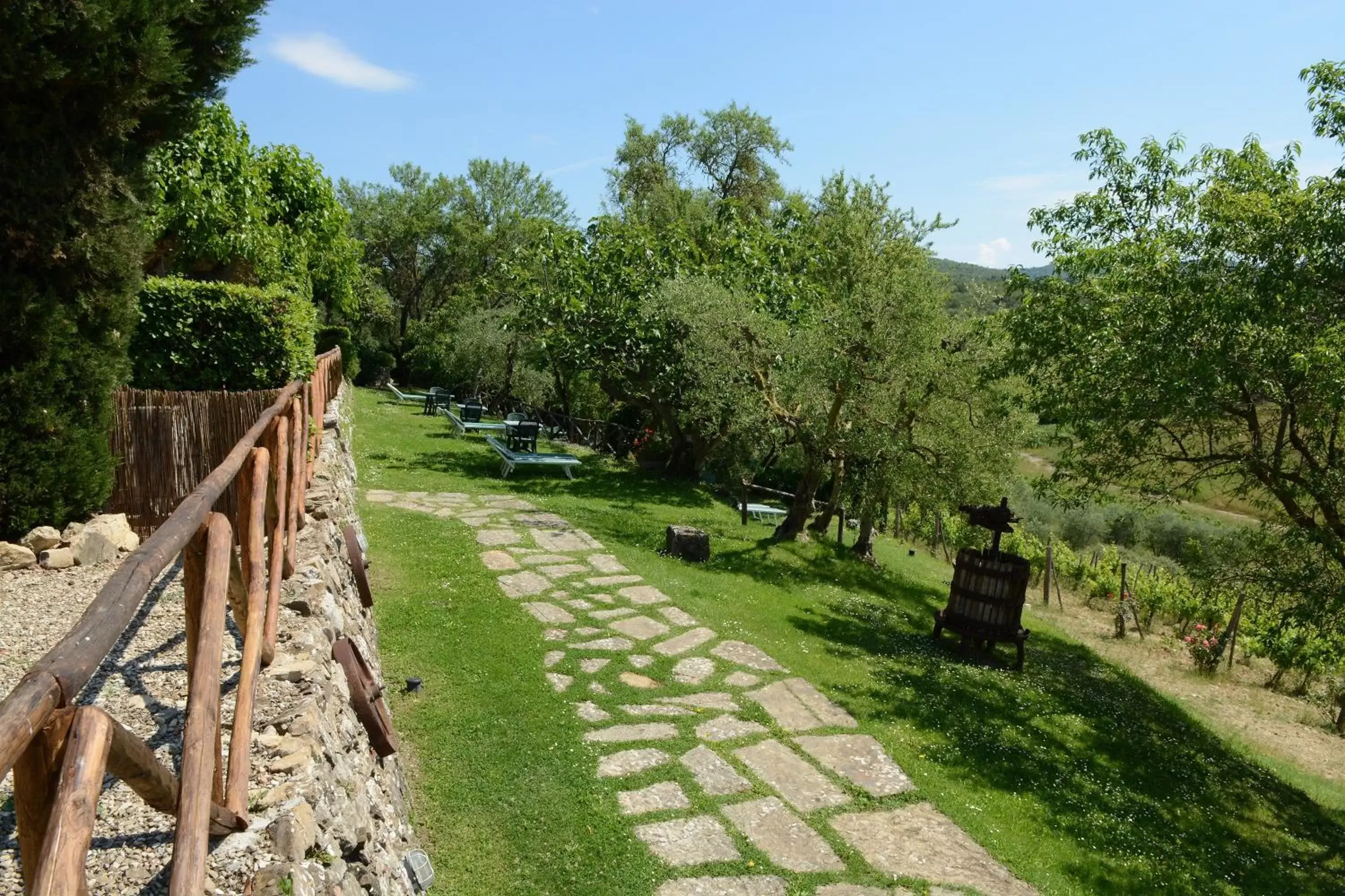 Garden view in Hotel Belvedere Di San Leonino