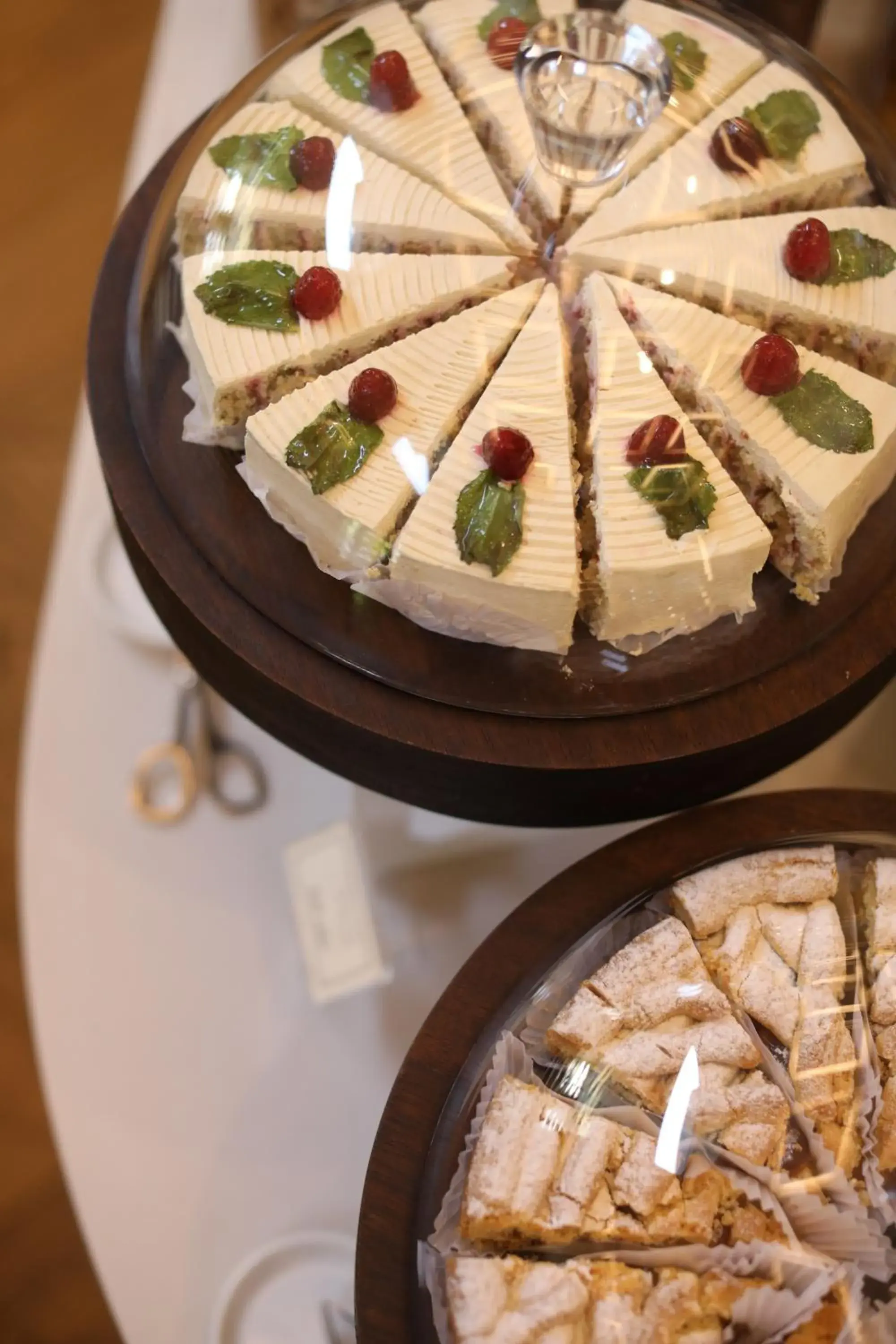 Breakfast in Grand Hotel Yerevan - Small Luxury Hotels of the World Breakfast in Grand Hotel Yerevan - Small Luxury Hotels of the World