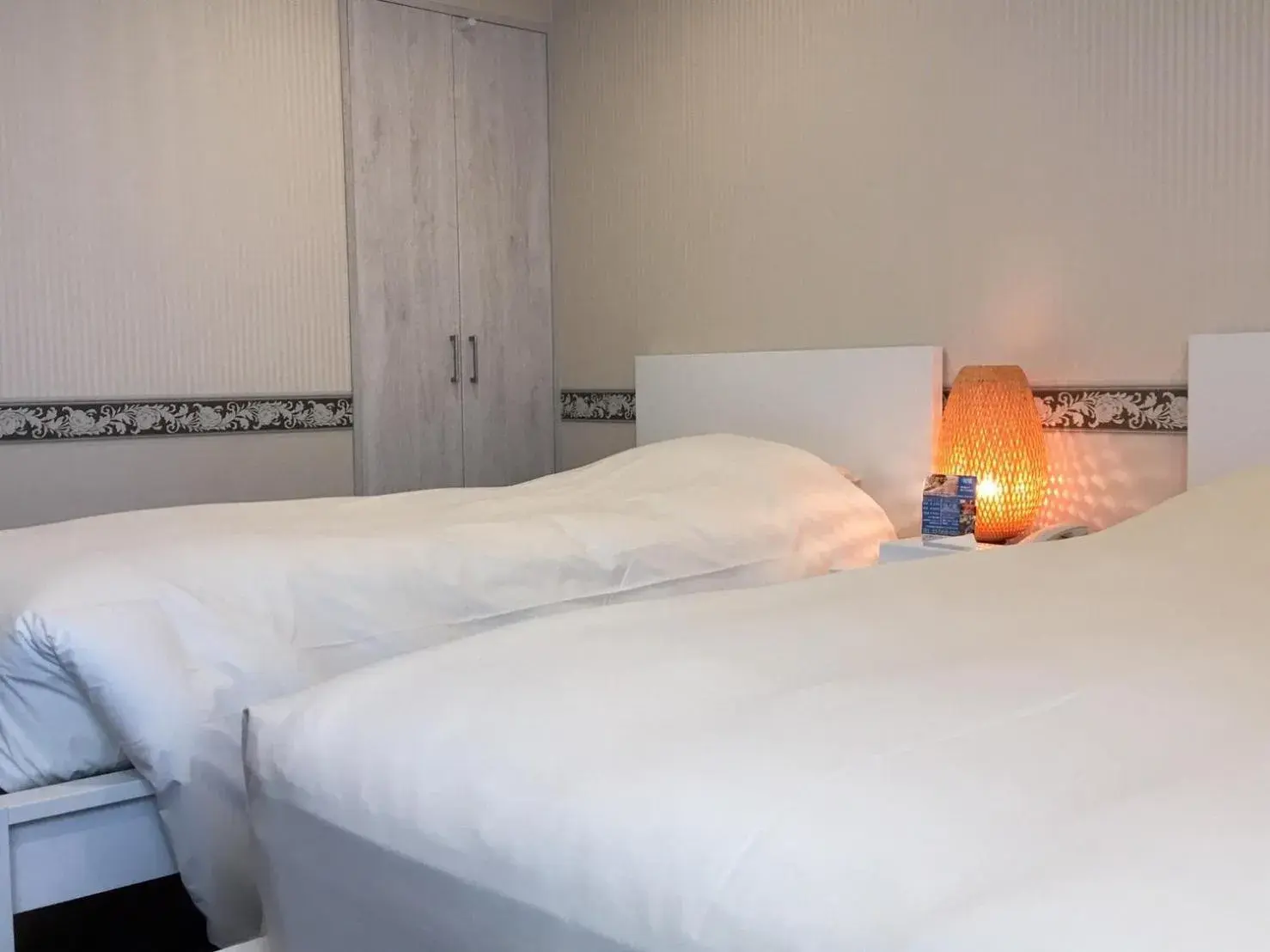 Bed in Business Hotel La Firenze Bed in Business Hotel La Firenze