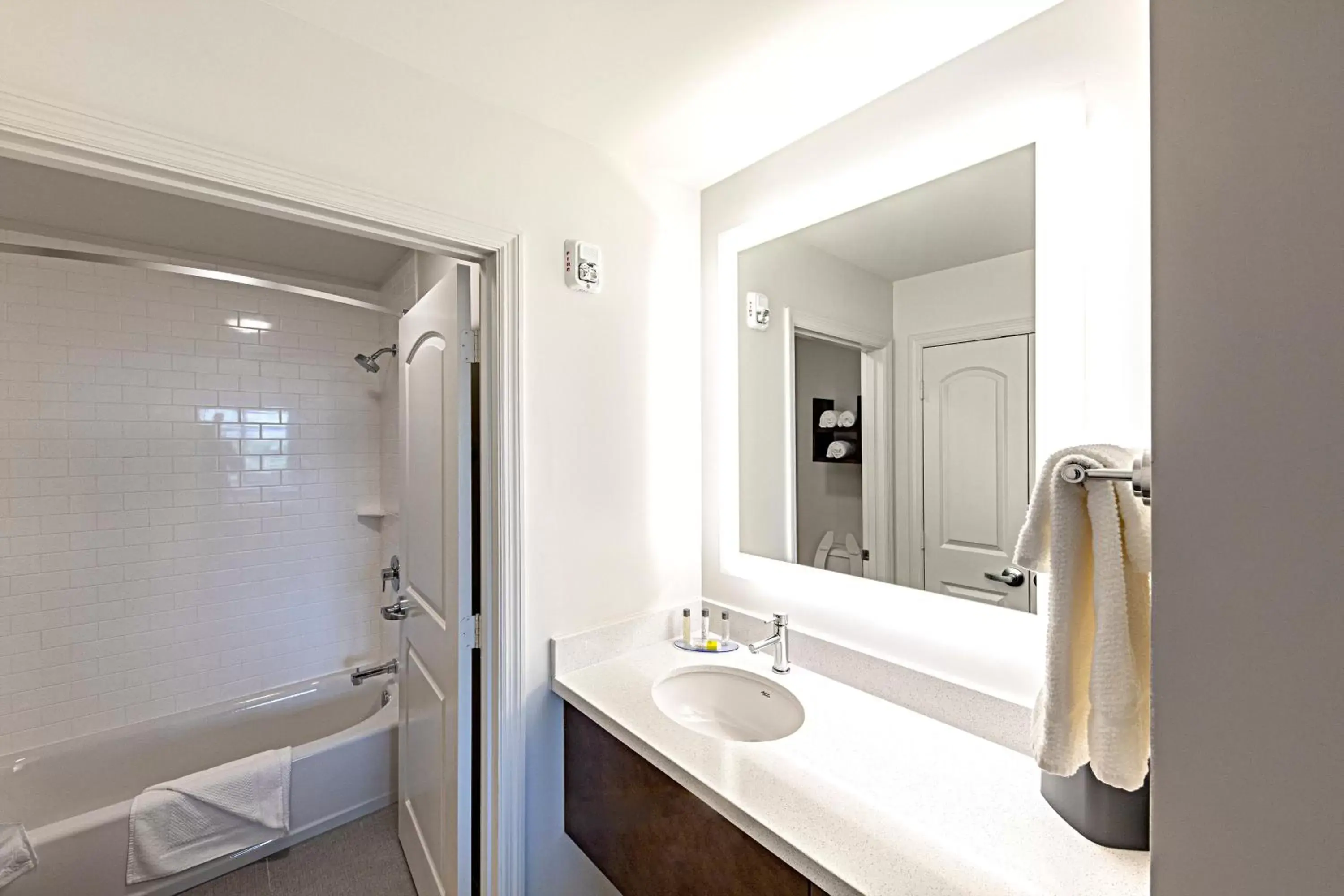 Bathroom in Staybridge Suites - Naples - Marco Island by IHG Bathroom in Staybridge Suites - Naples - Marco Island by IHG