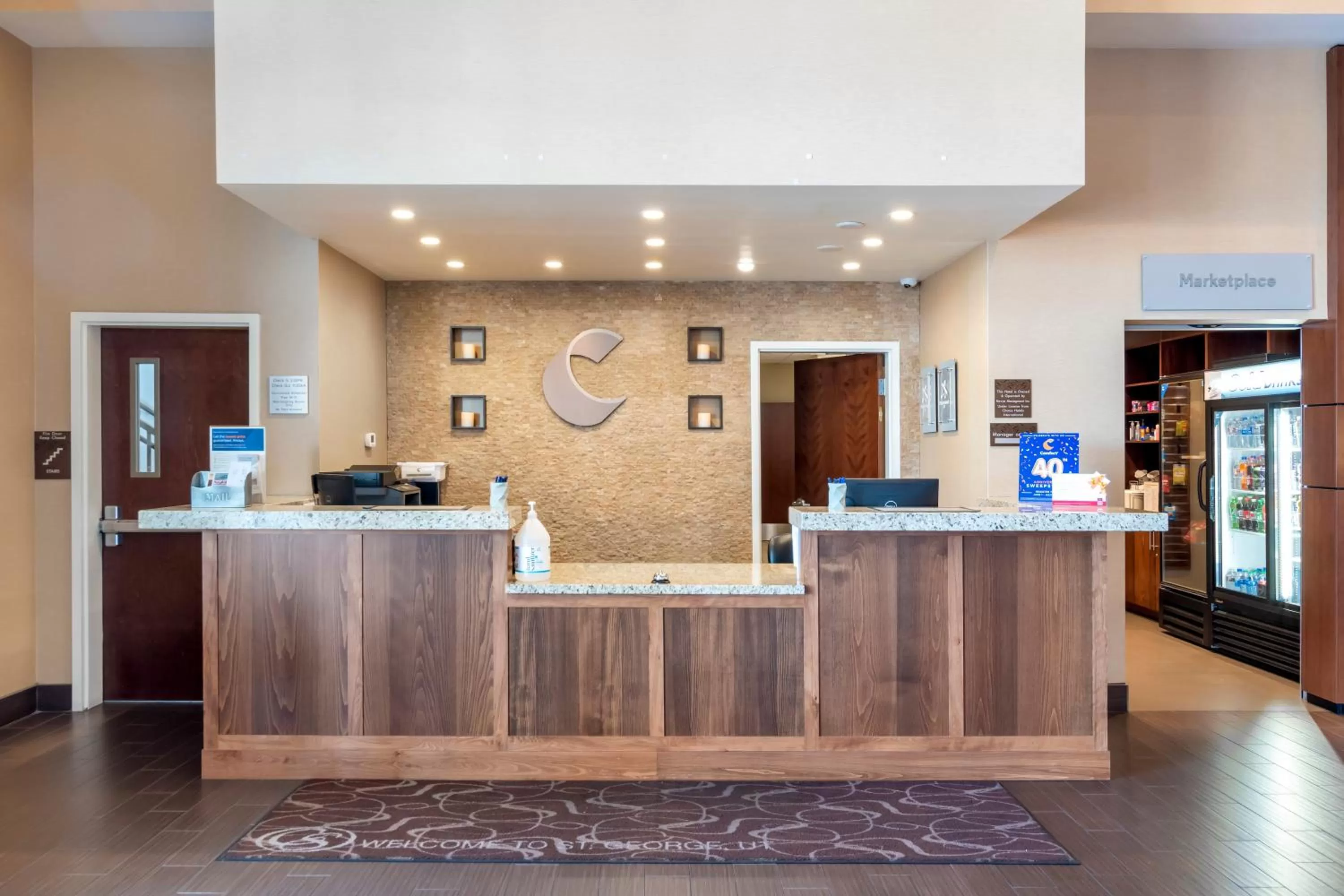 Lobby or reception in Comfort Suites St George - University Area
