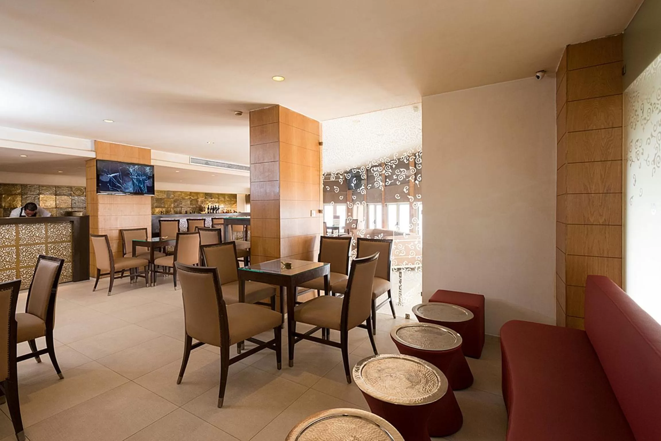 Lounge or bar in Golf Royal Hotel
