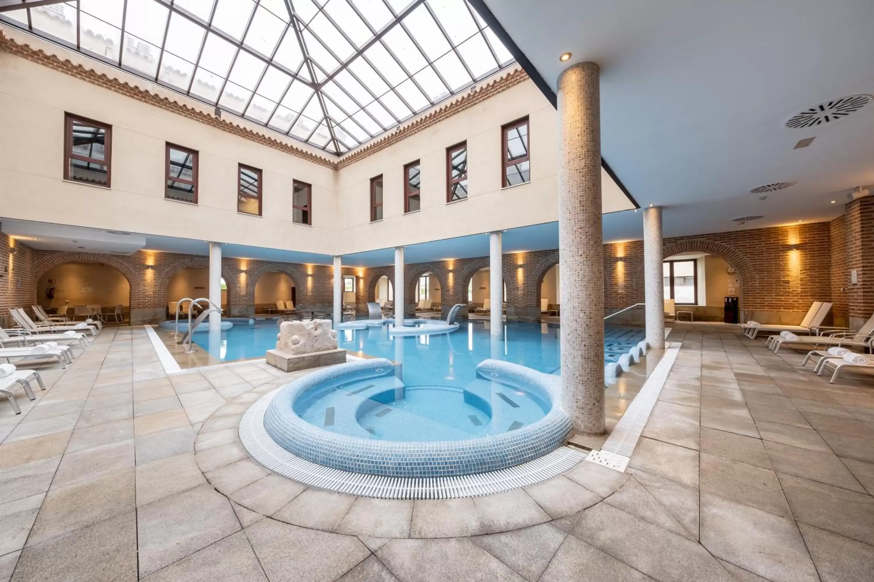 Spa and wellness centre/facilities, Swimming Pool in Castilla Termal Olmedo