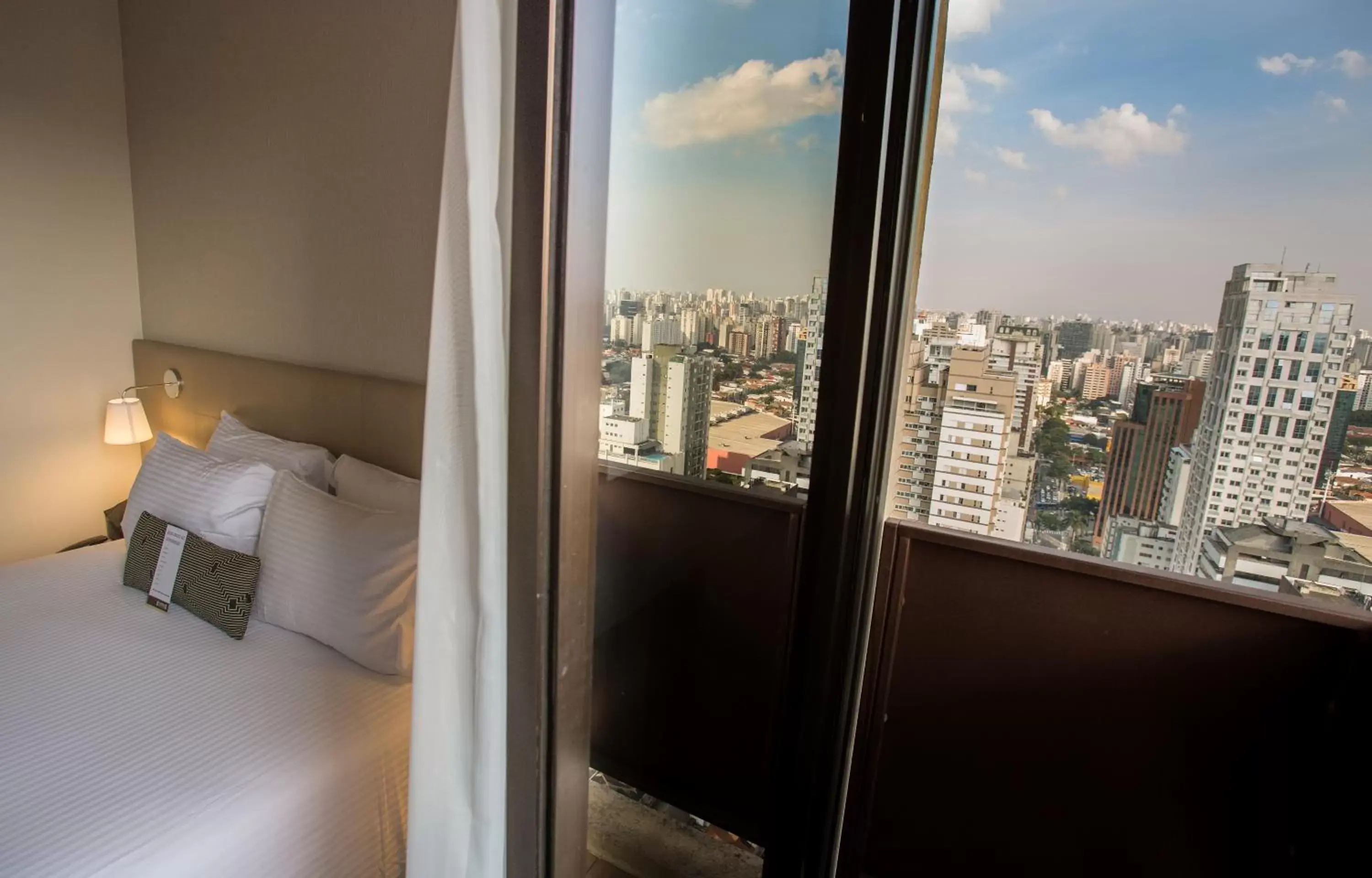 City view in Staybridge Suites São Paulo, an IHG Hotel