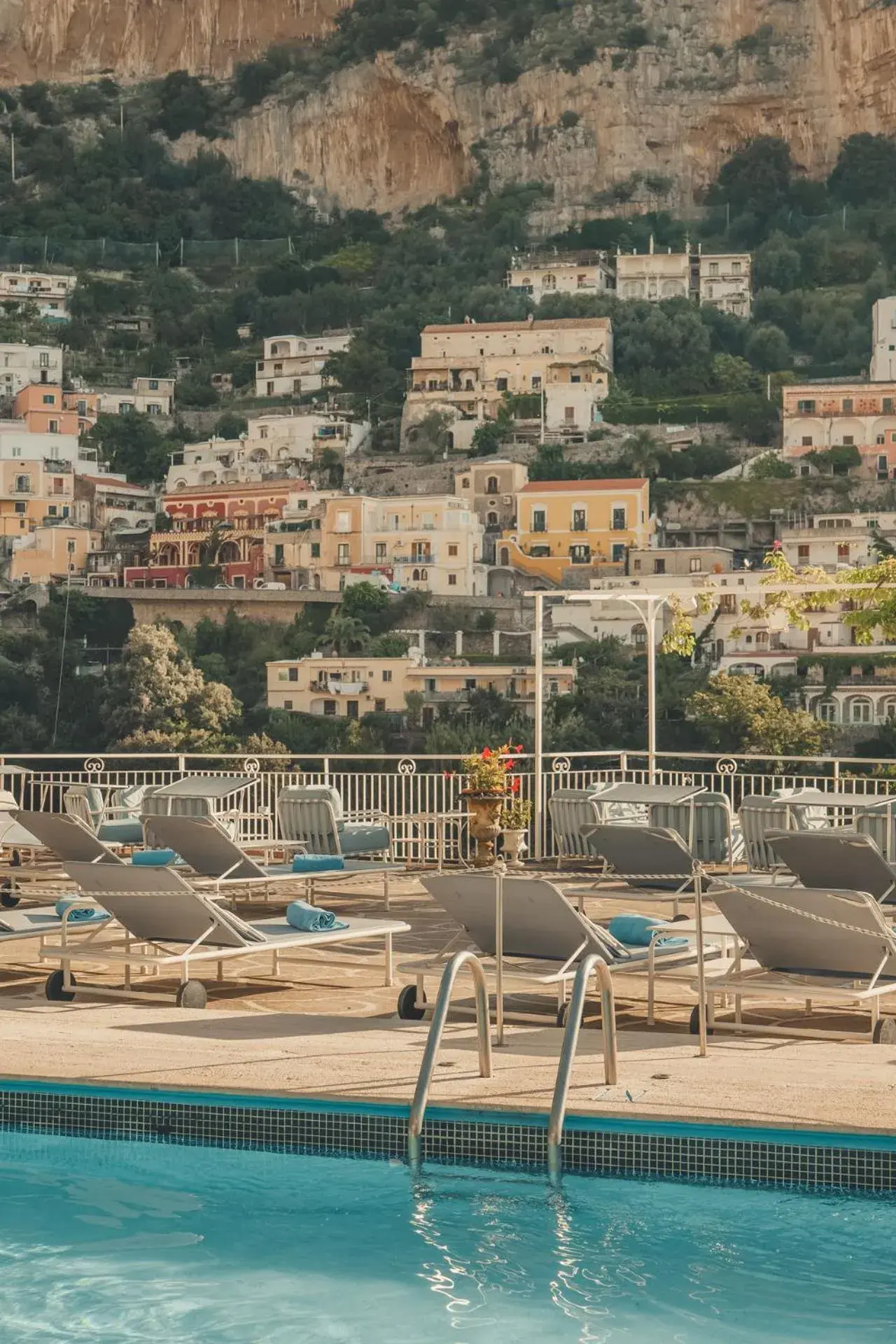 Lounge or bar, Swimming Pool in Hotel Poseidon