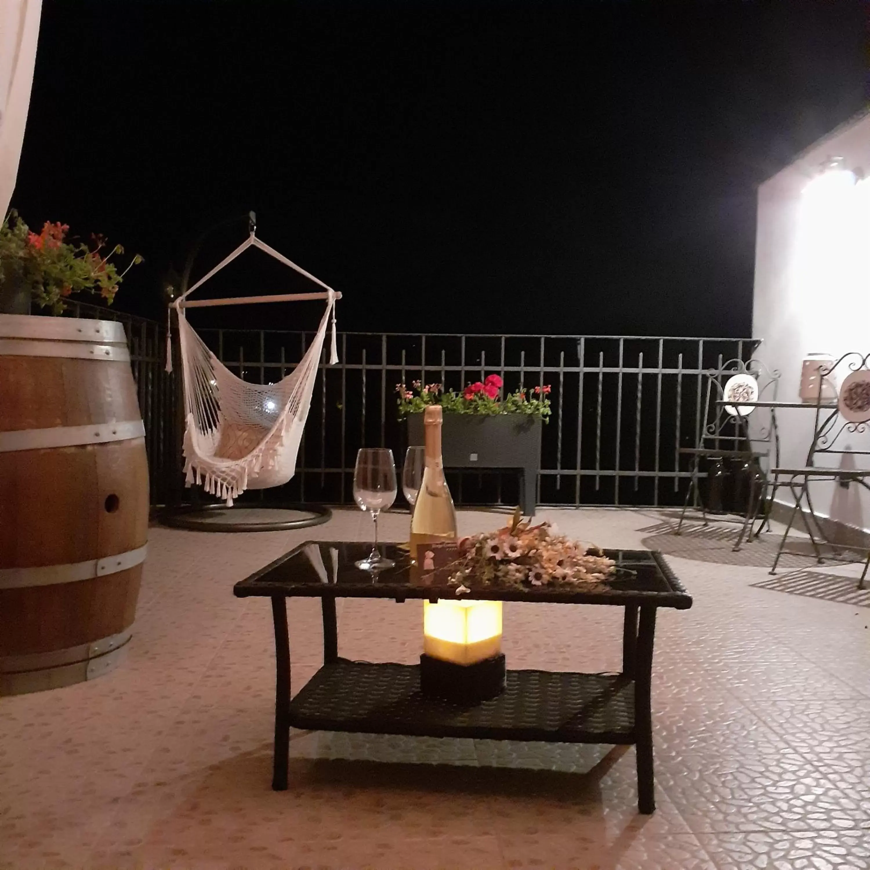 Balcony/Terrace, Drinks in B&B Borgo Cortese