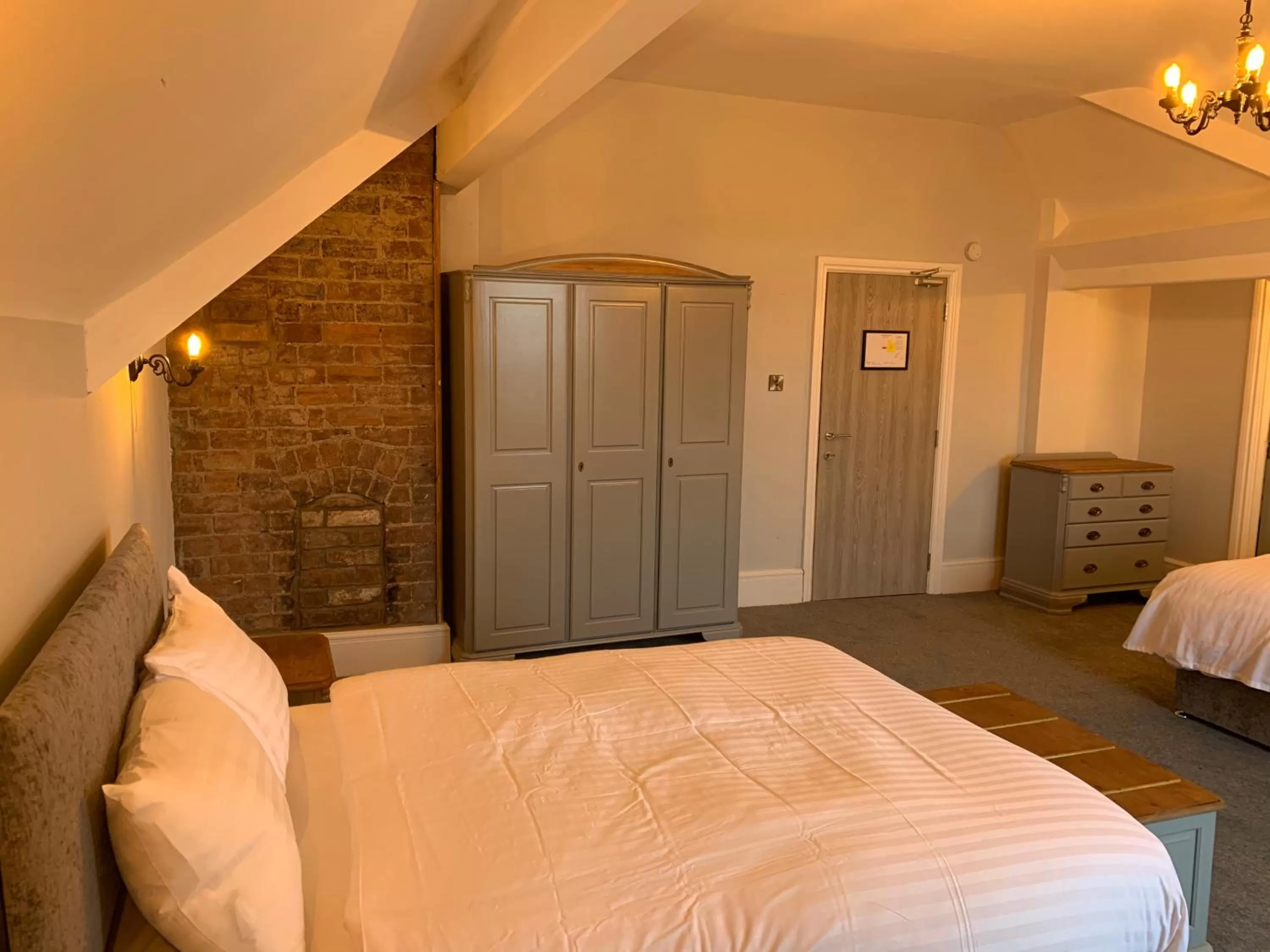 Bed in Churchill's Hotel