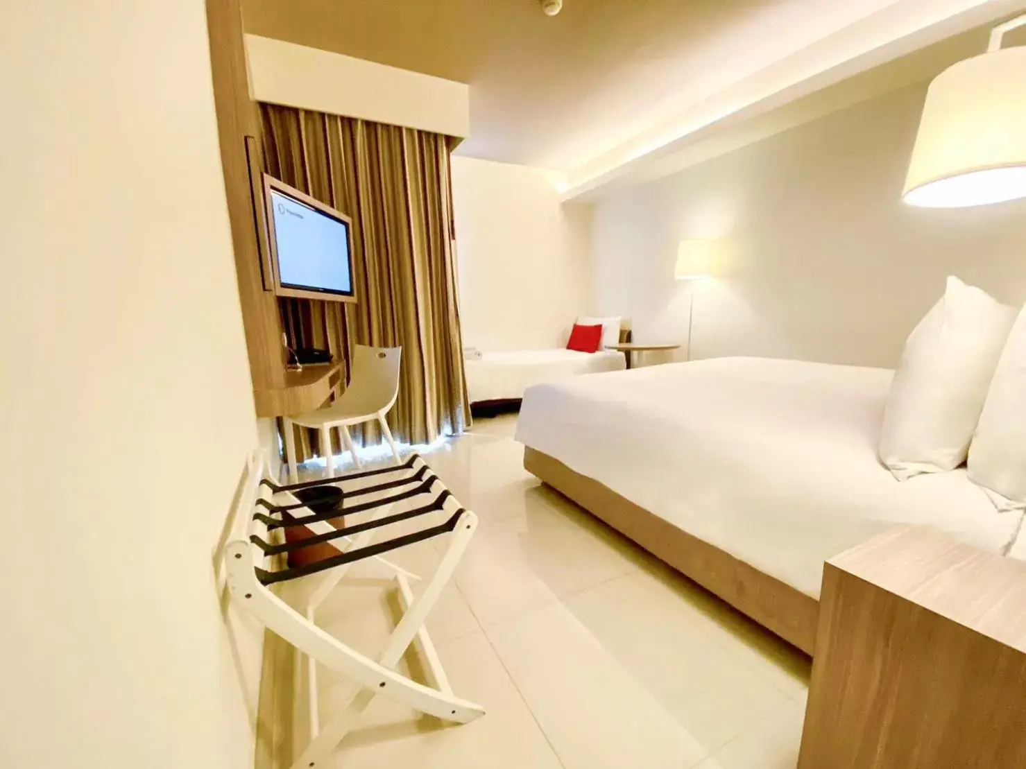 Bedroom in Travelodge Pattaya