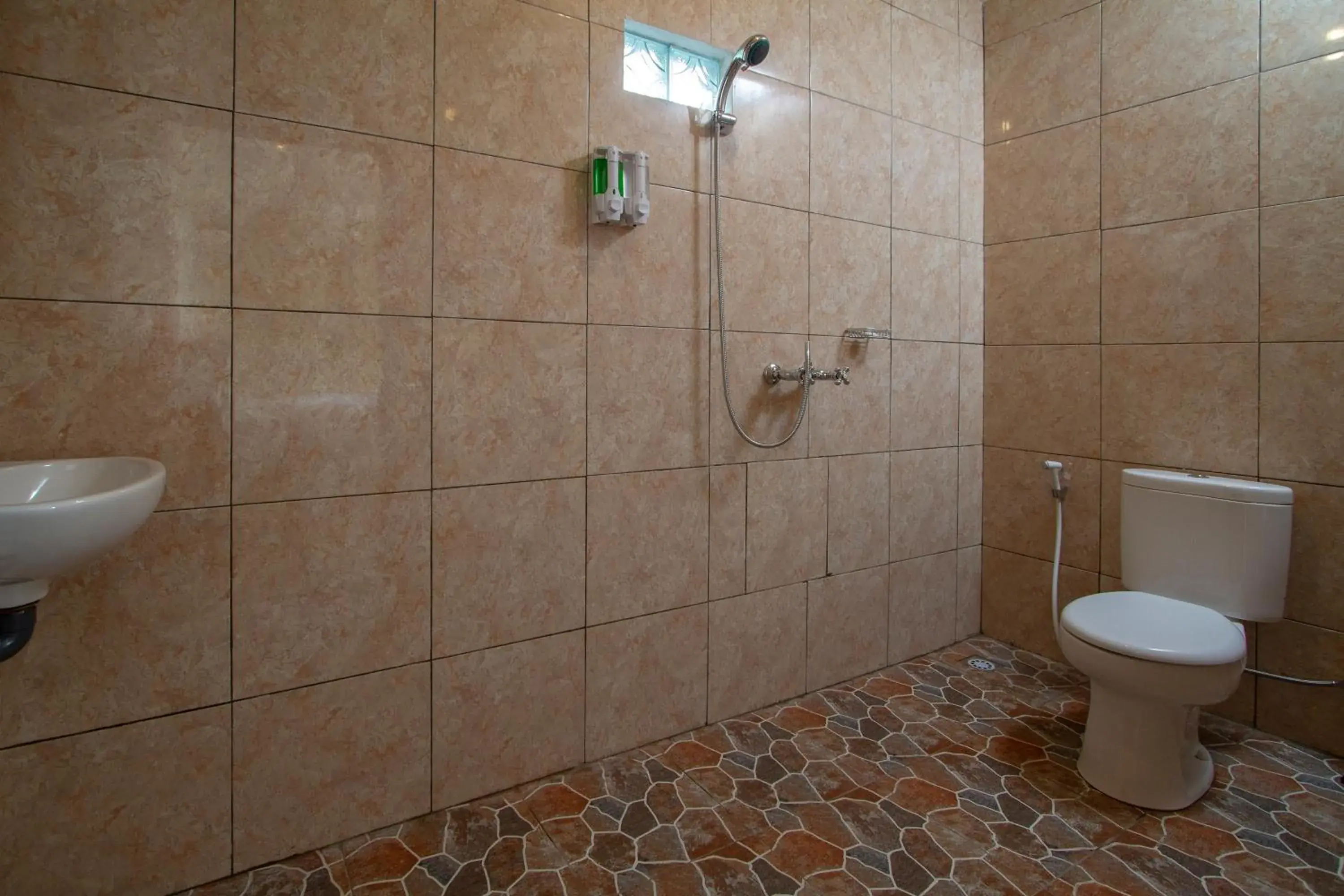 Shower, Bathroom in Pondok Ayu Shanti