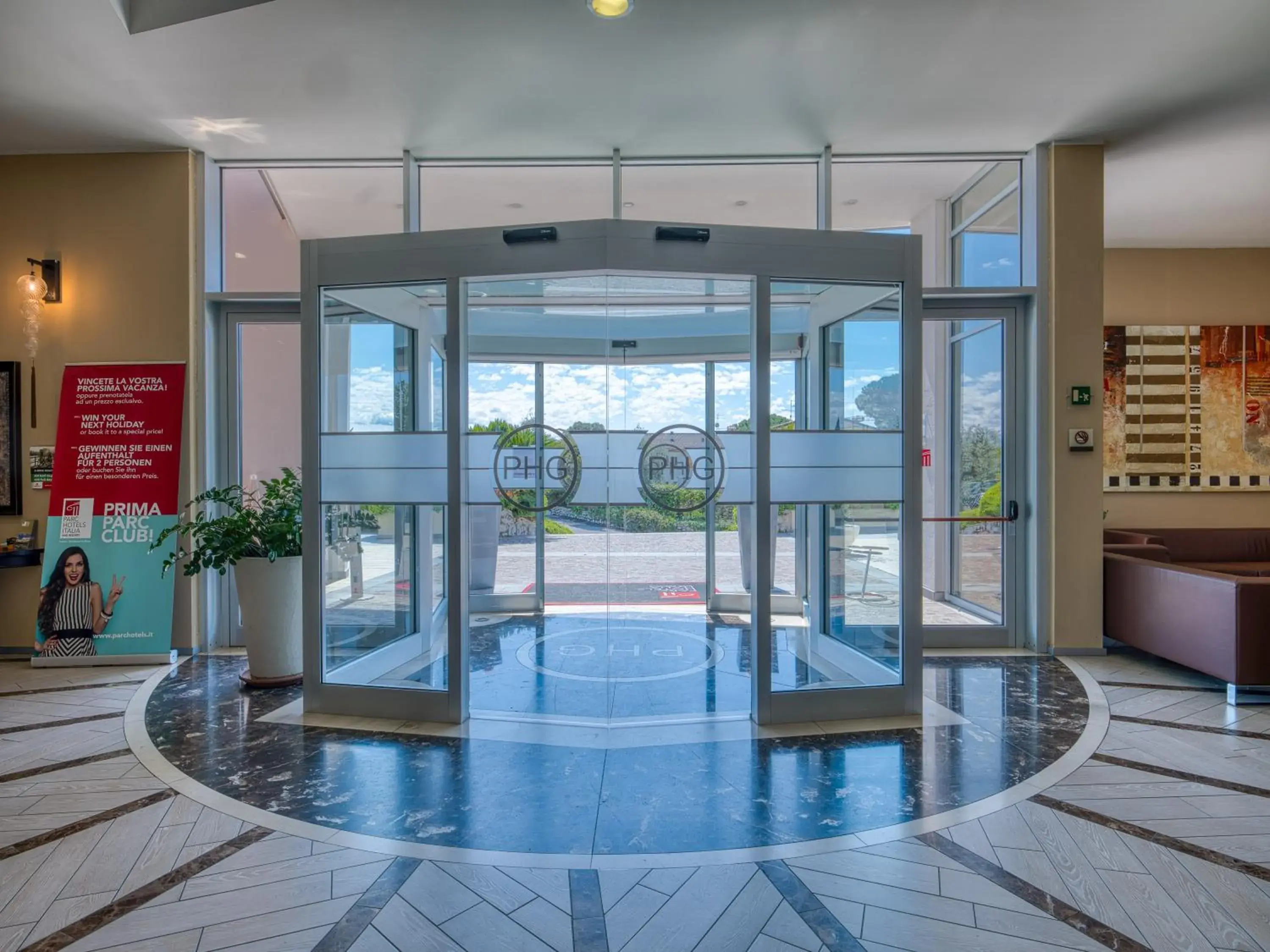 Facade/entrance in Parc Hotel Germano Suites & Apartments