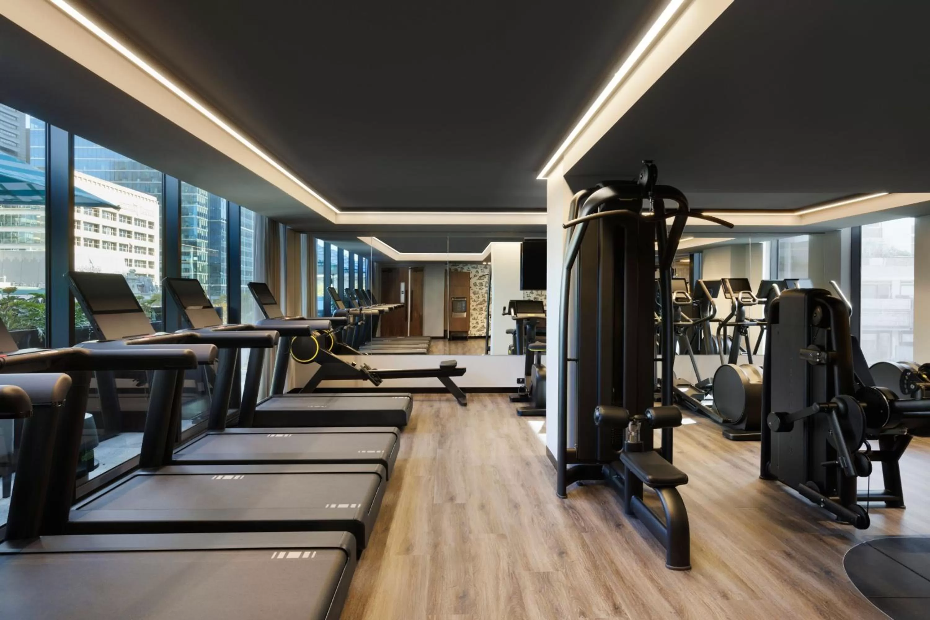 Fitness centre/facilities in Le Meridien Melbourne