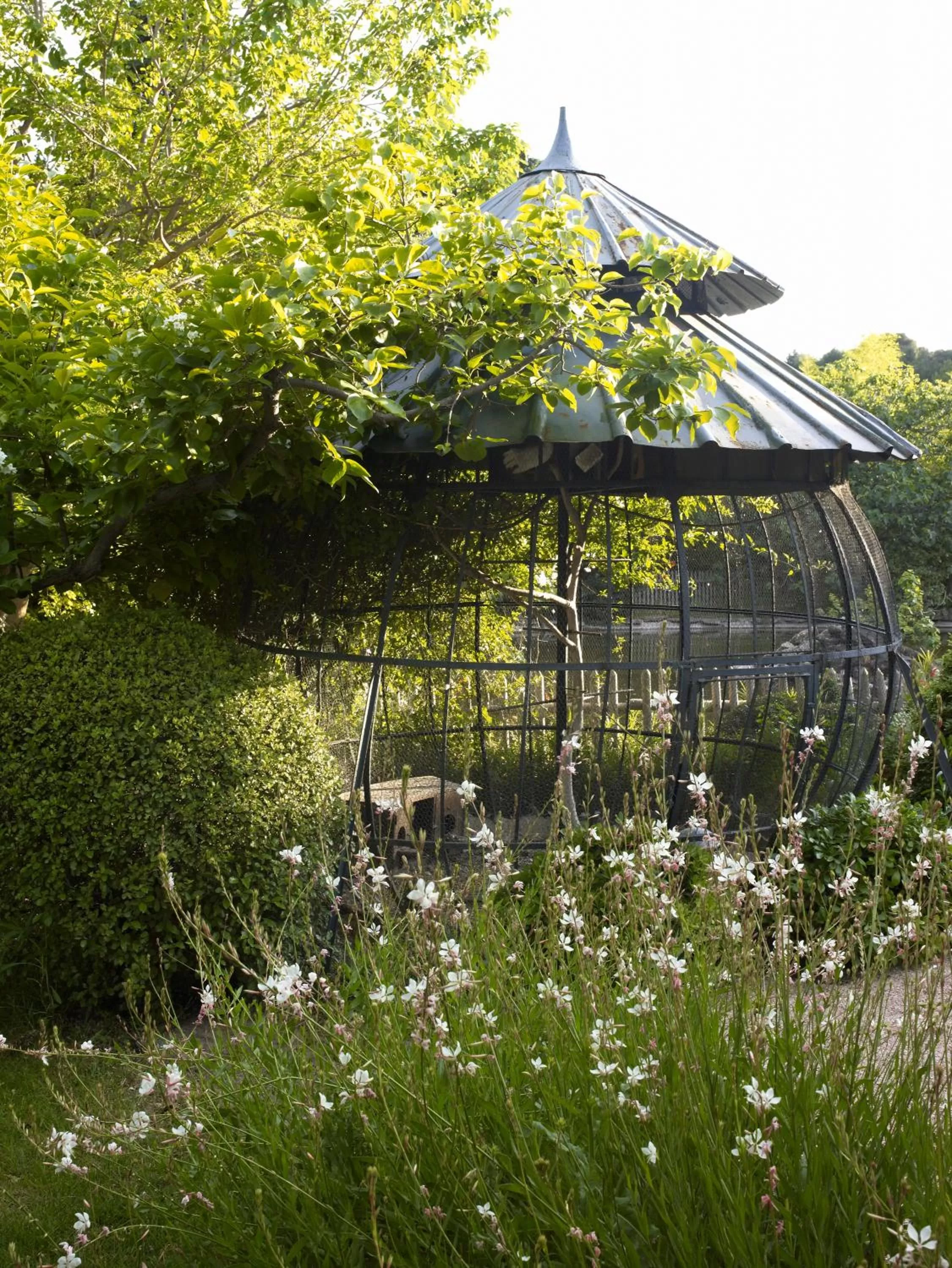 Garden in Baumanière - Les Baux de Provence
