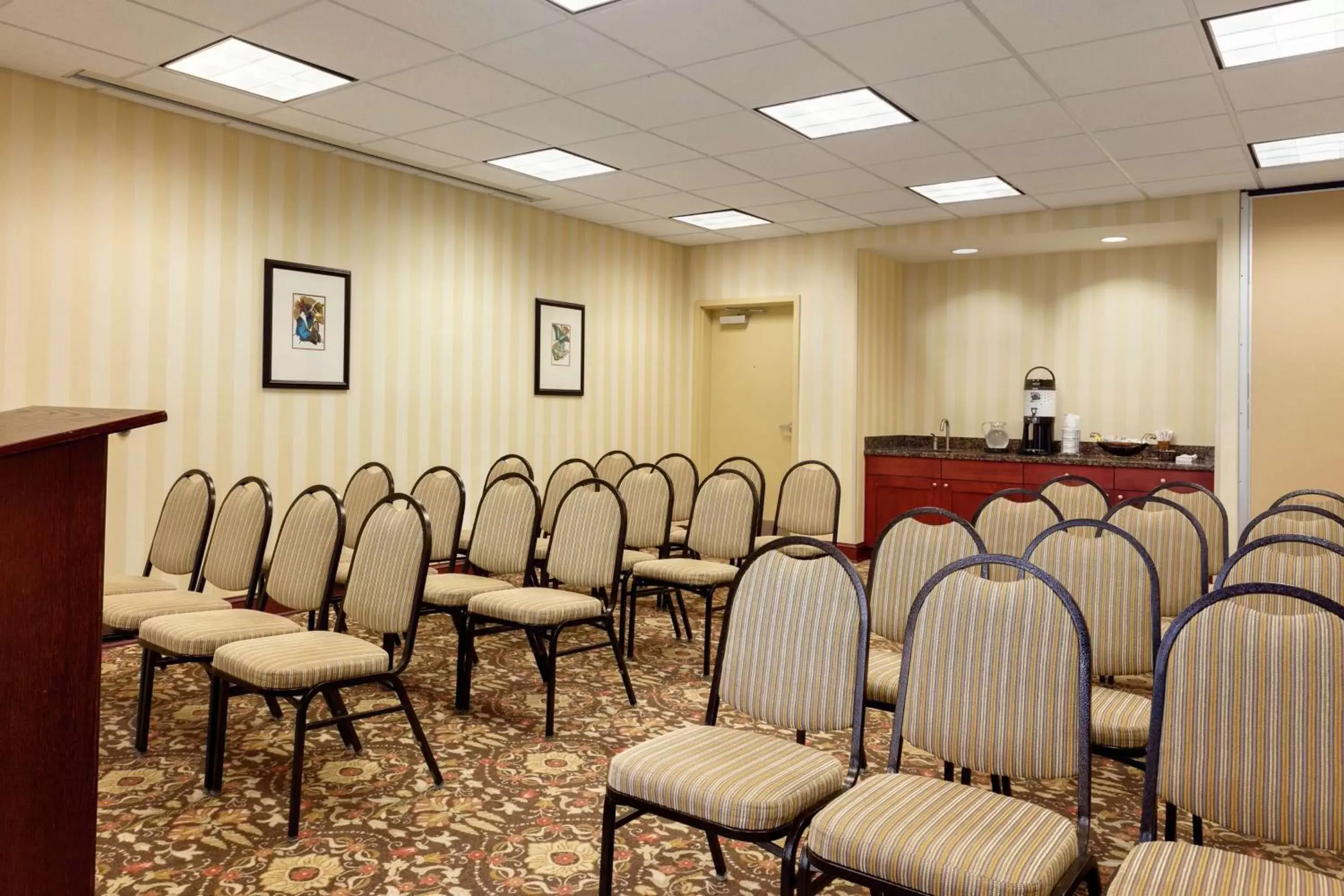 Meeting/conference room, Banquet Facilities in Hampton Inn & Suites Prattville
