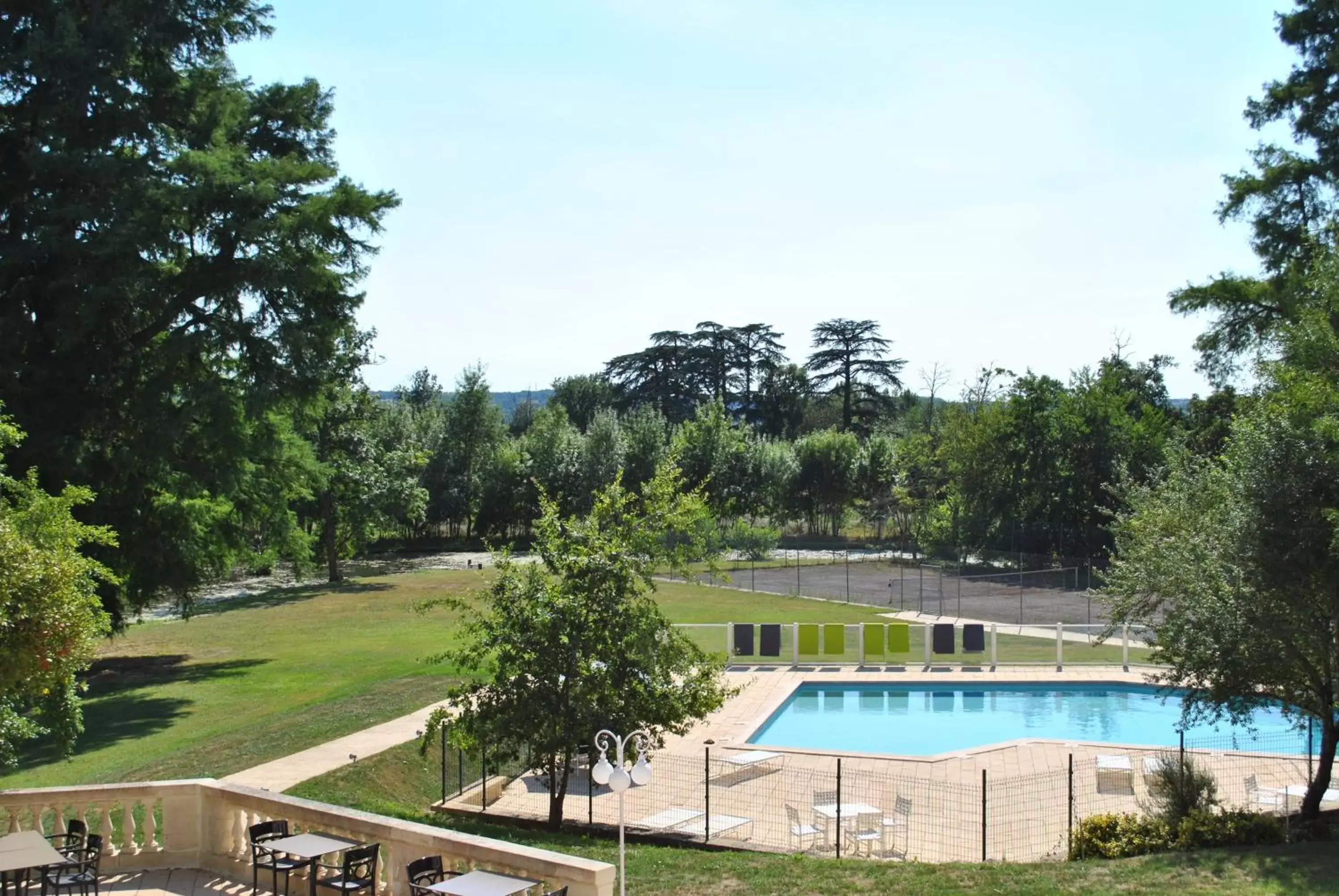 Swimming pool, Pool View in Logis Château Saint Marcel