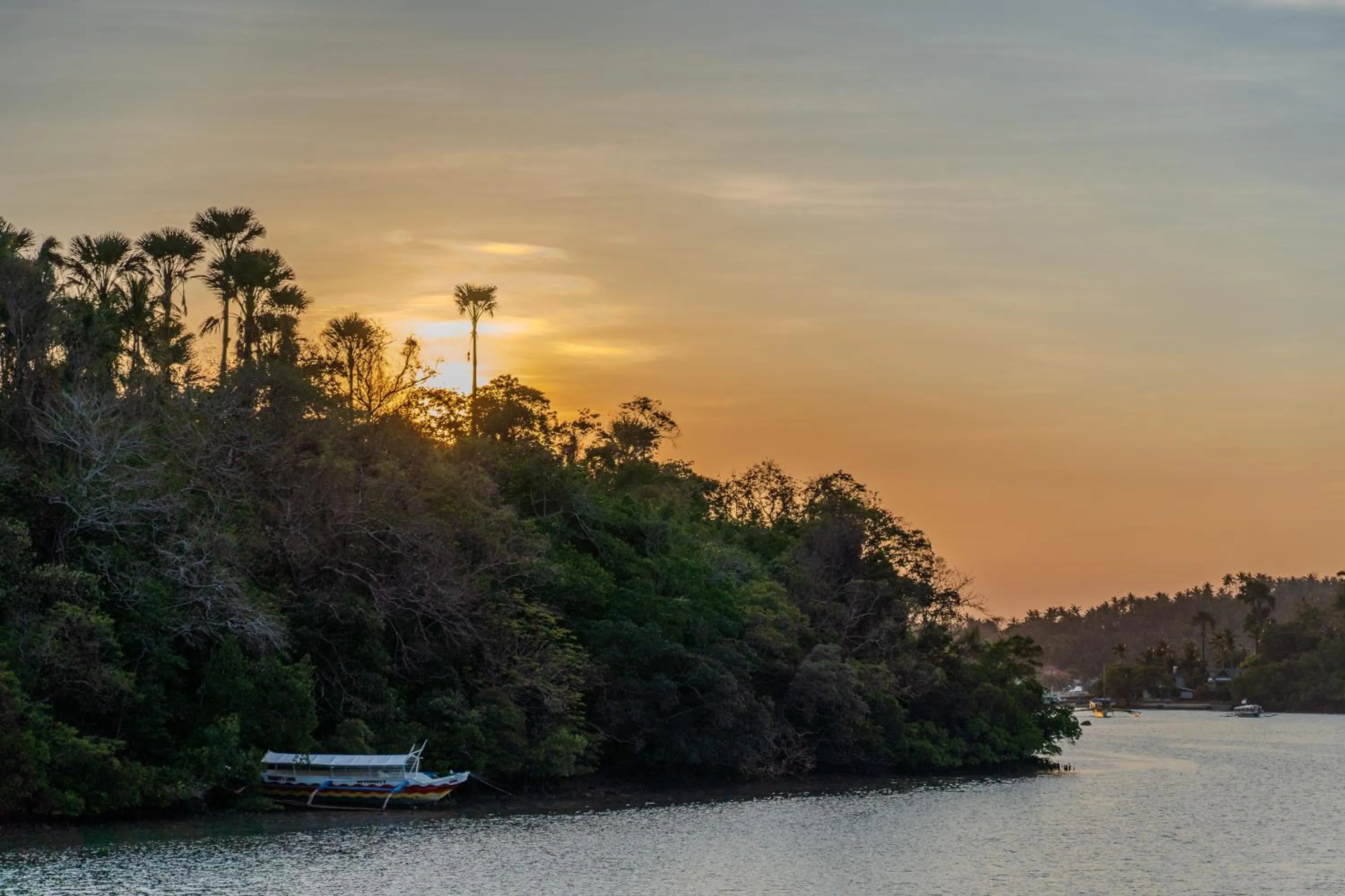 Sunset in Edgewater Dive & Spa Resort