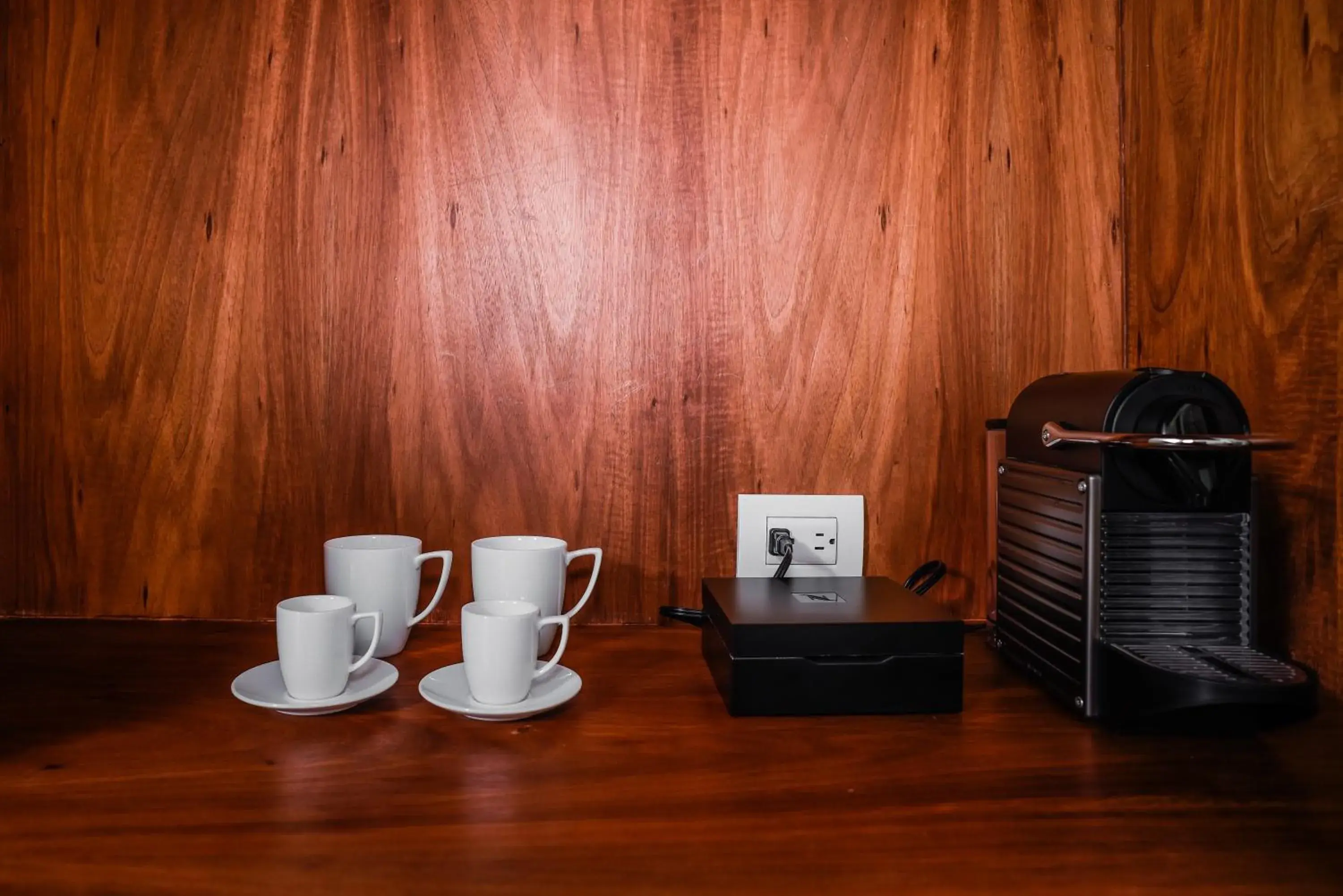 Coffee/Tea Facilities in HOTEL CASA BLANCA 7