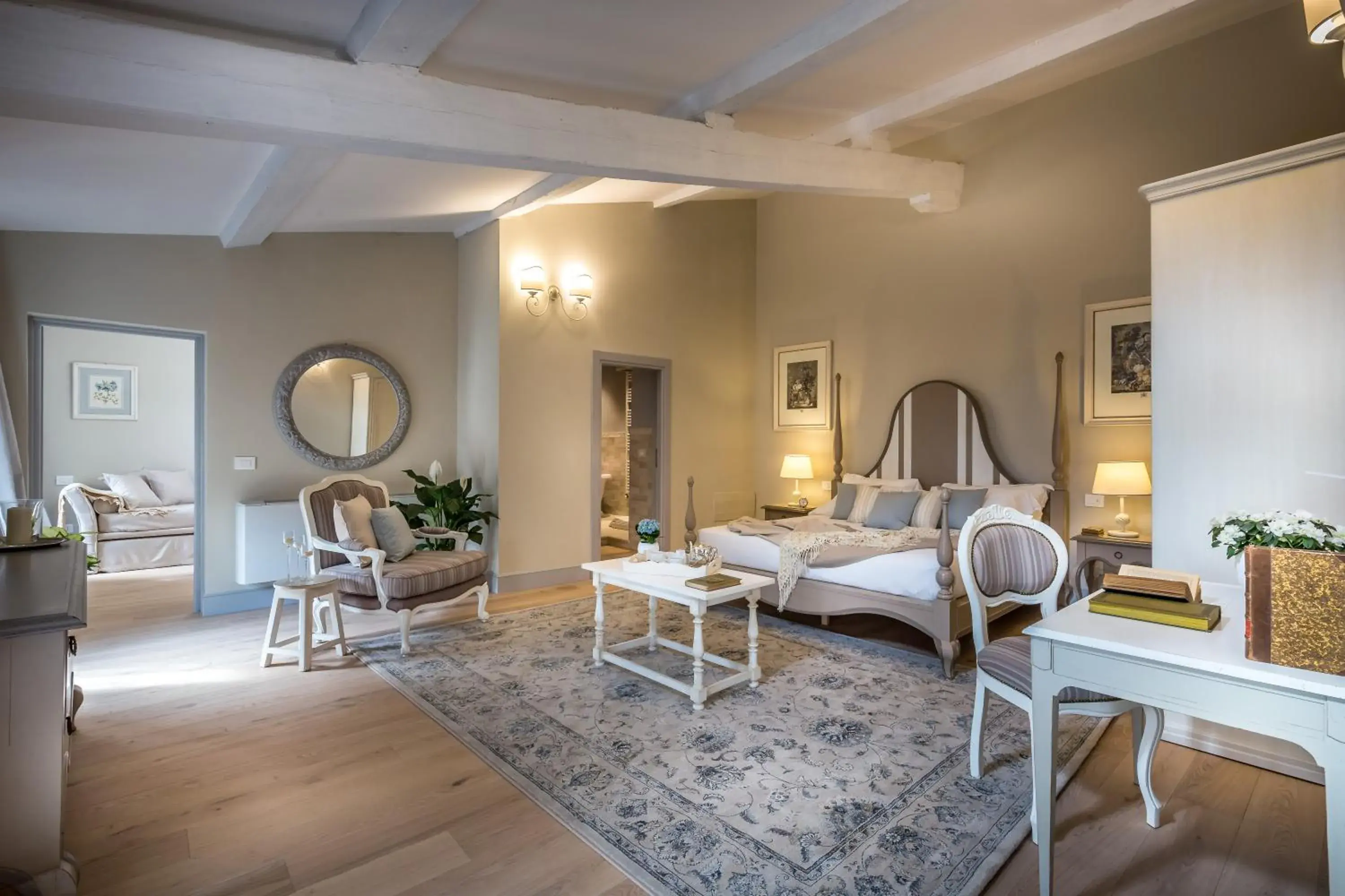 Bedroom in Palazzo Ridolfi - Residenza d'Epoca