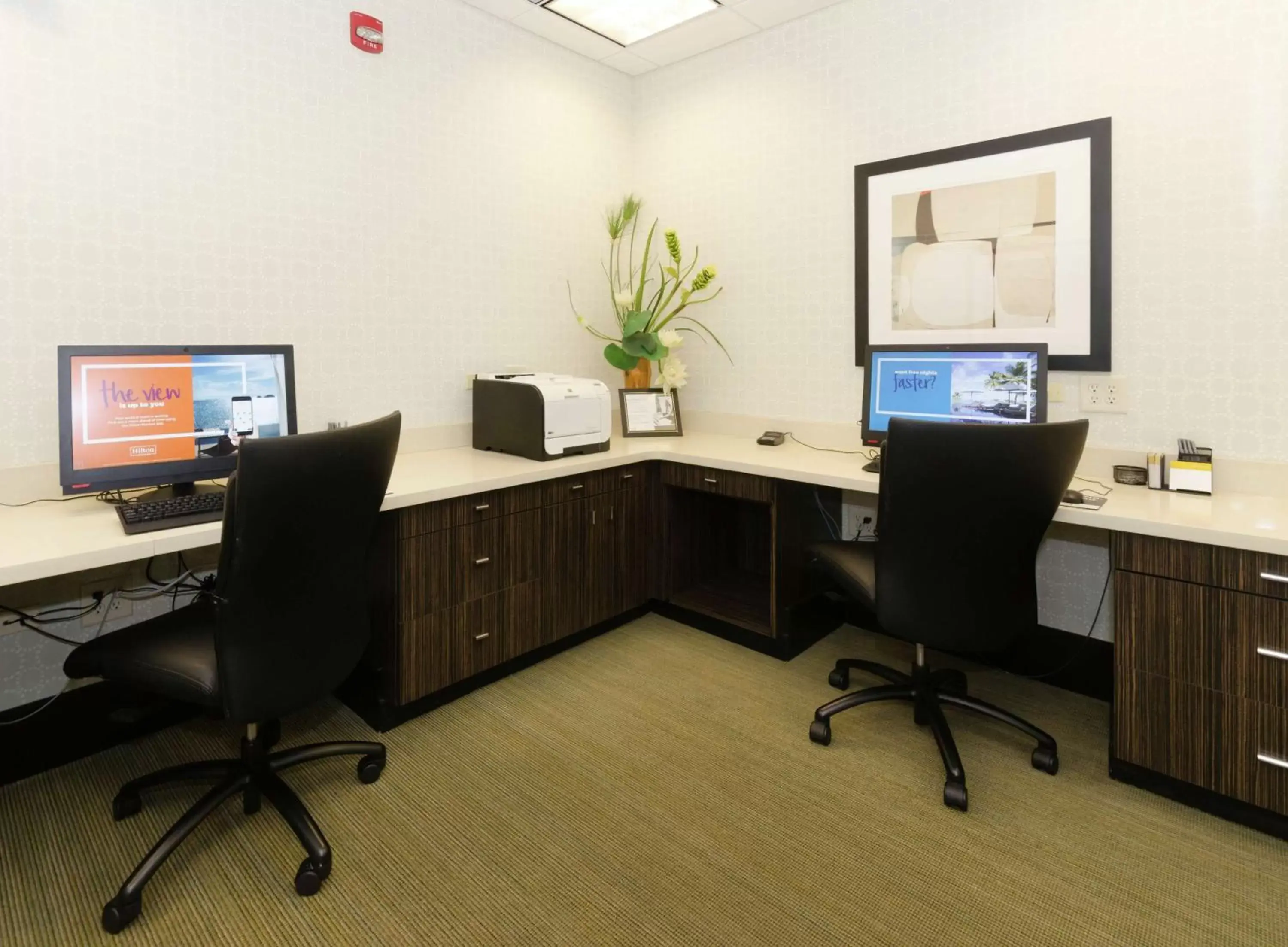 Business facilities, Business Area/Conference Room in Hampton Inn Hickory