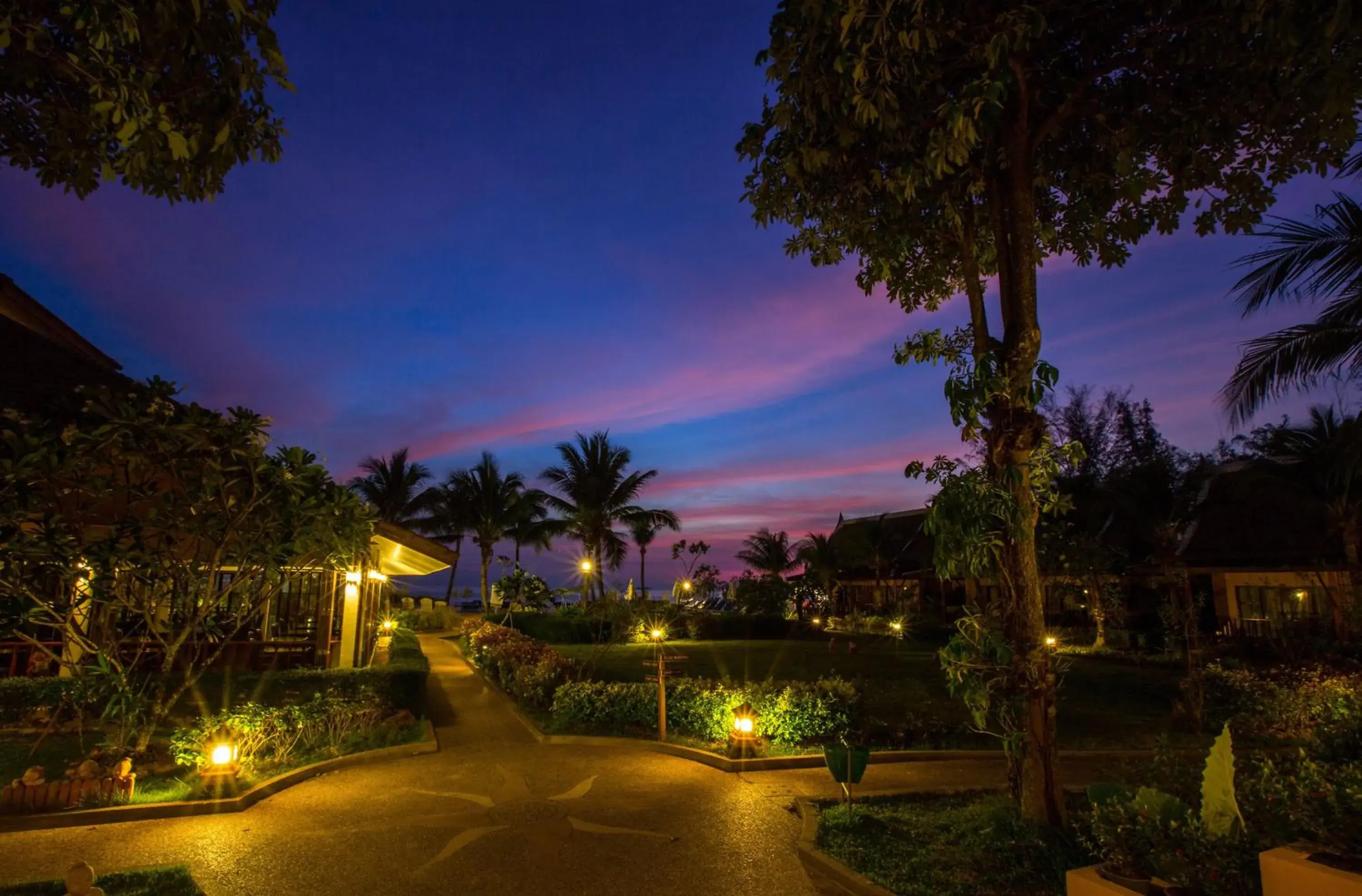 Sunset, Swimming Pool in Lanta Casuarina Beach Resort - SHA Plus