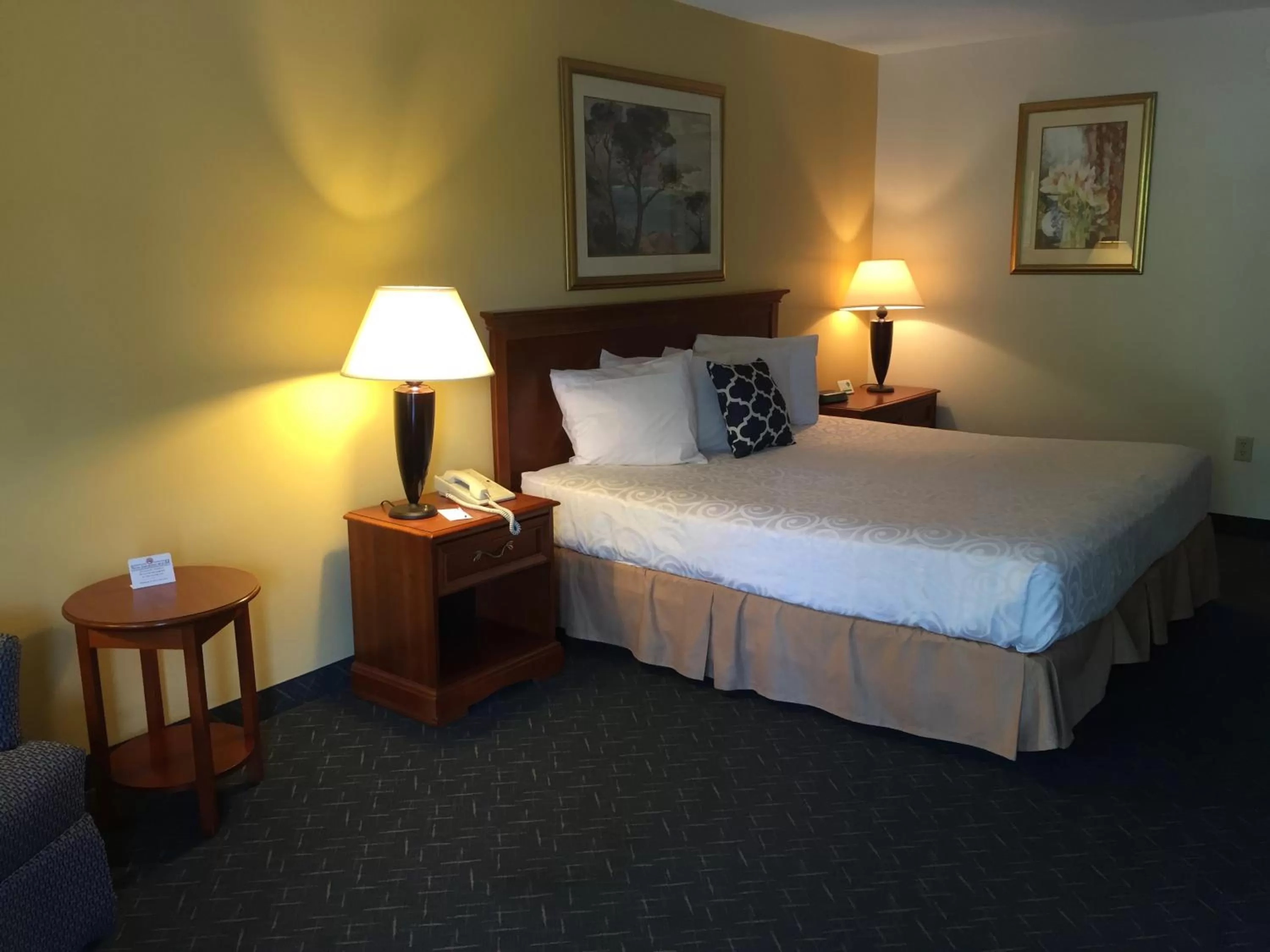 Bed in 1863 Inn of Gettysburg