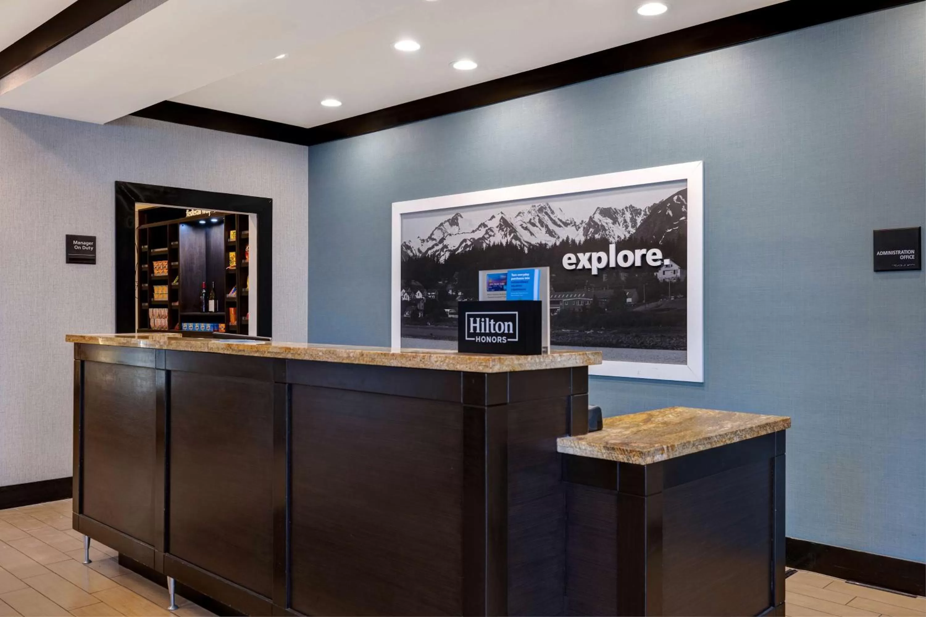 Lobby or reception in Hampton Inn & Suites Seattle/Federal Way