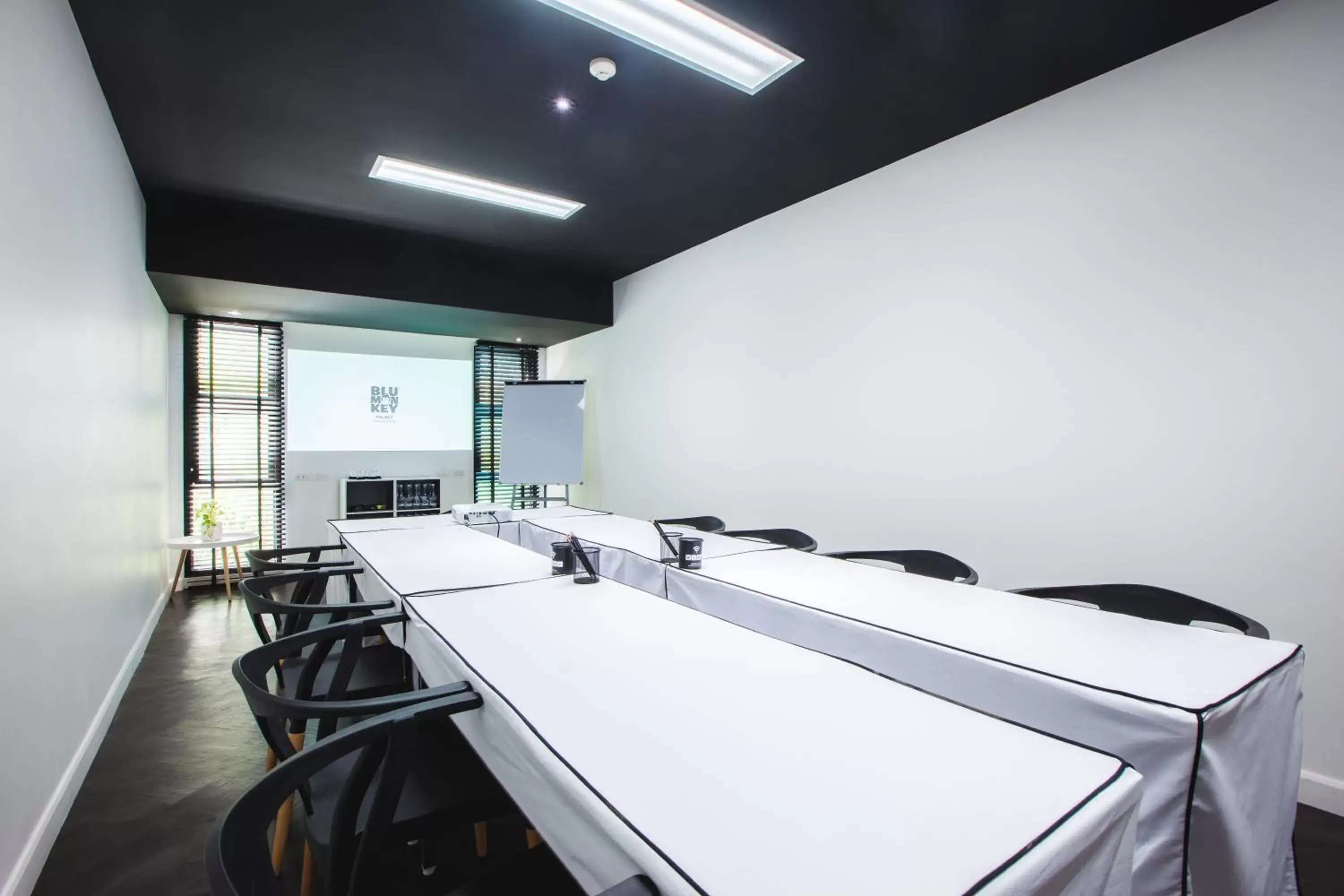 Meeting/conference room in Blu Monkey Hub and Hotel Phuket - SHA Extra Plus