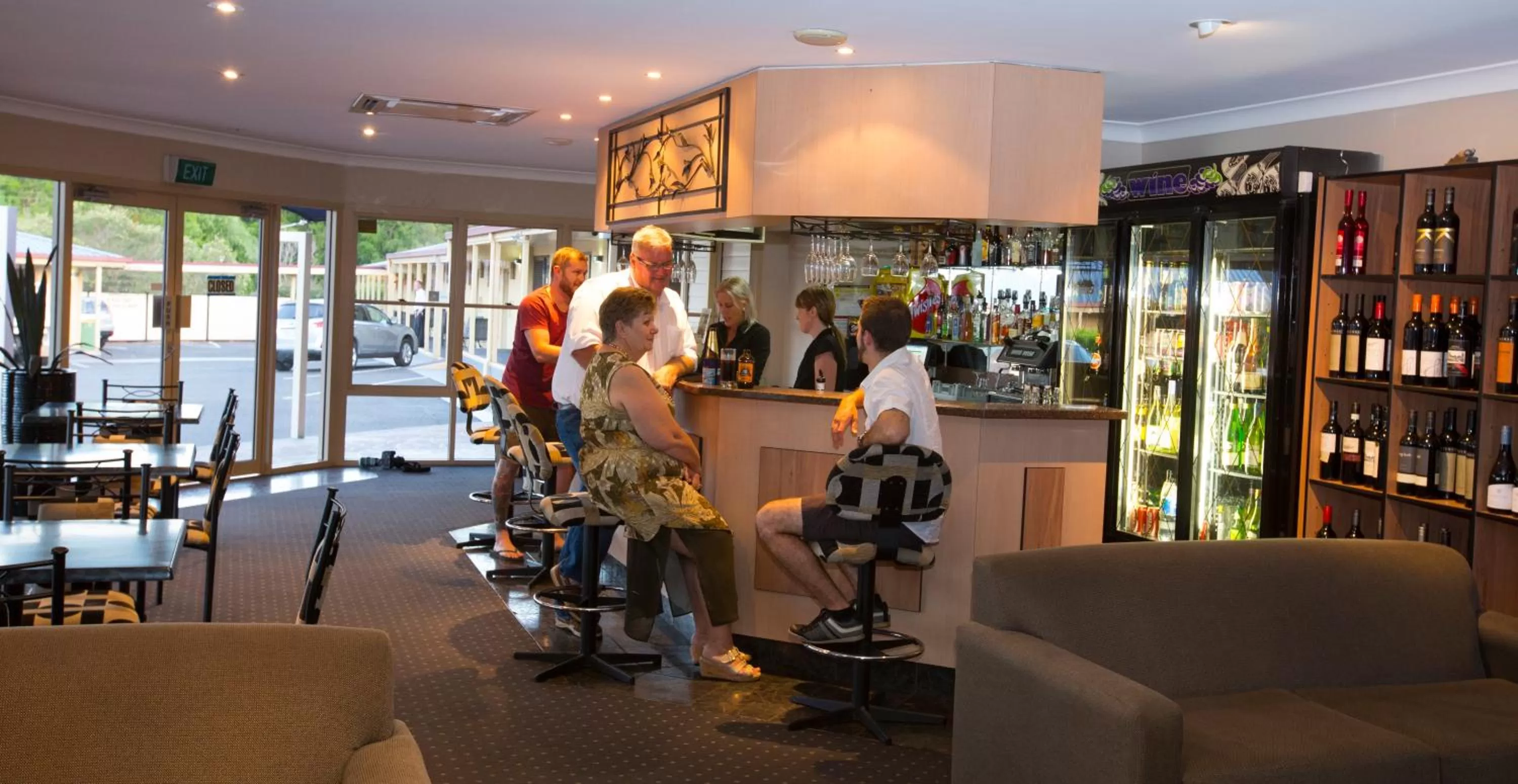 Lounge or bar in James Street Motor Inn