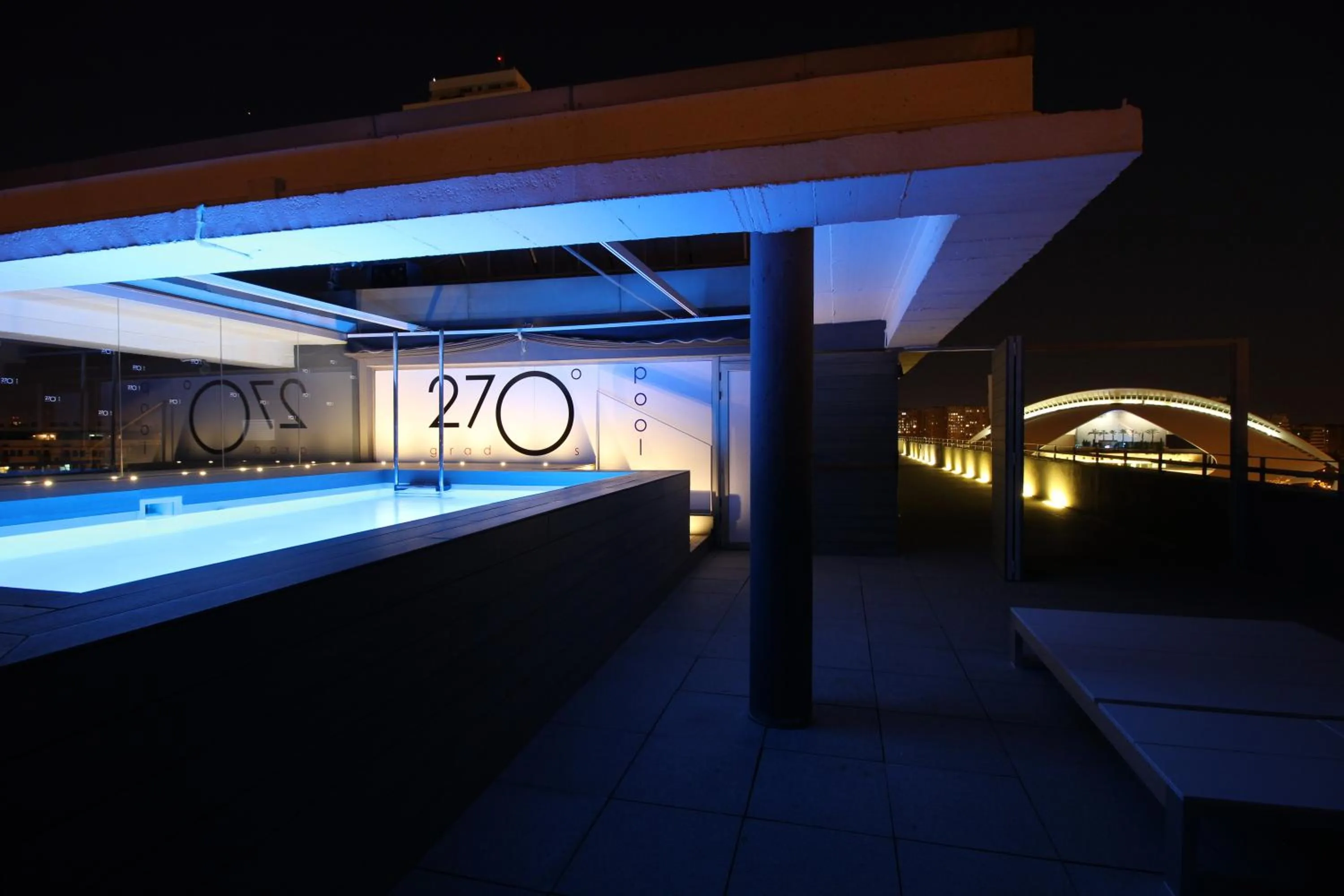 Swimming pool in Barceló Valencia