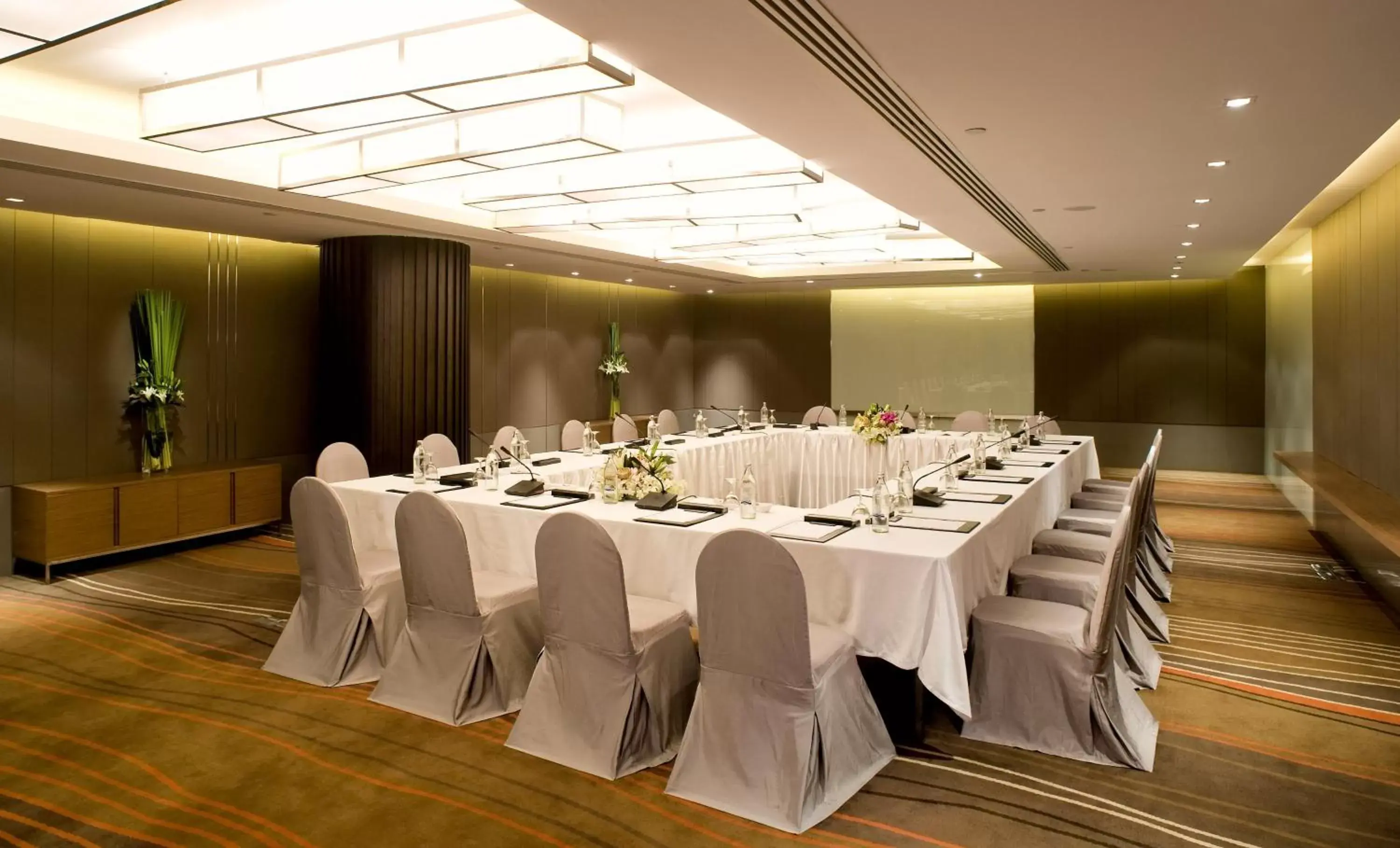 Meeting/conference room, Banquet Facilities in Centara Grand at Central Plaza Ladprao Bangkok
