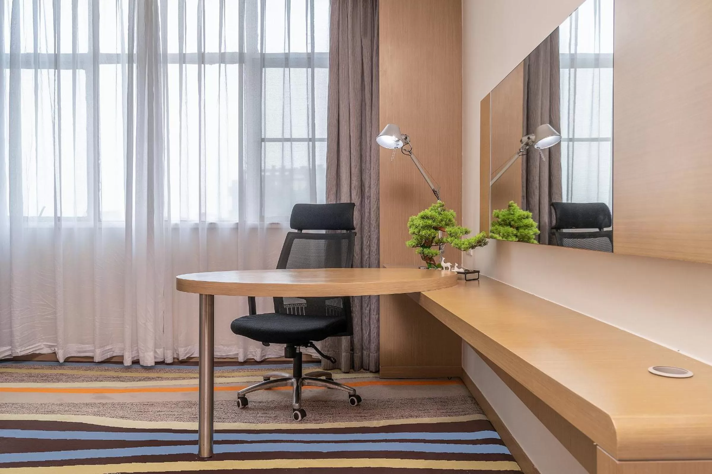 Photo of the whole room in Guangzhou Baiyun Airport Rejoice by Argyle Hotel Rehe Metro Exit B --Free shuttle bus is provided during the 138th Canton Fair