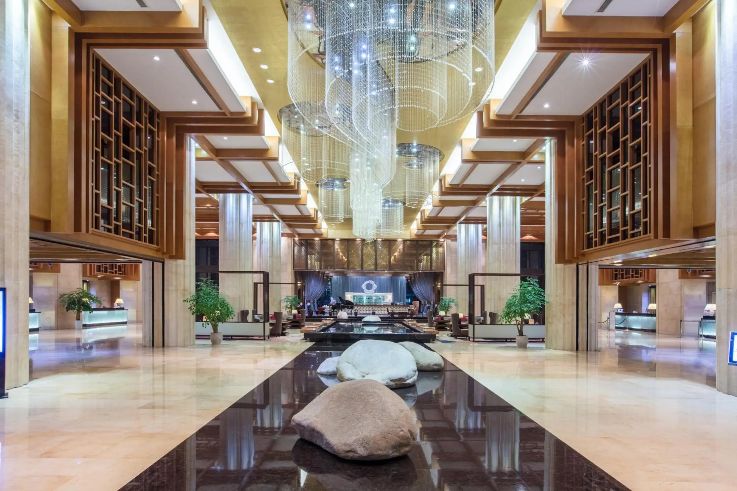 Property building, Lounge/Bar in Crowne Plaza Huangshan Yucheng, an IHG Hotel