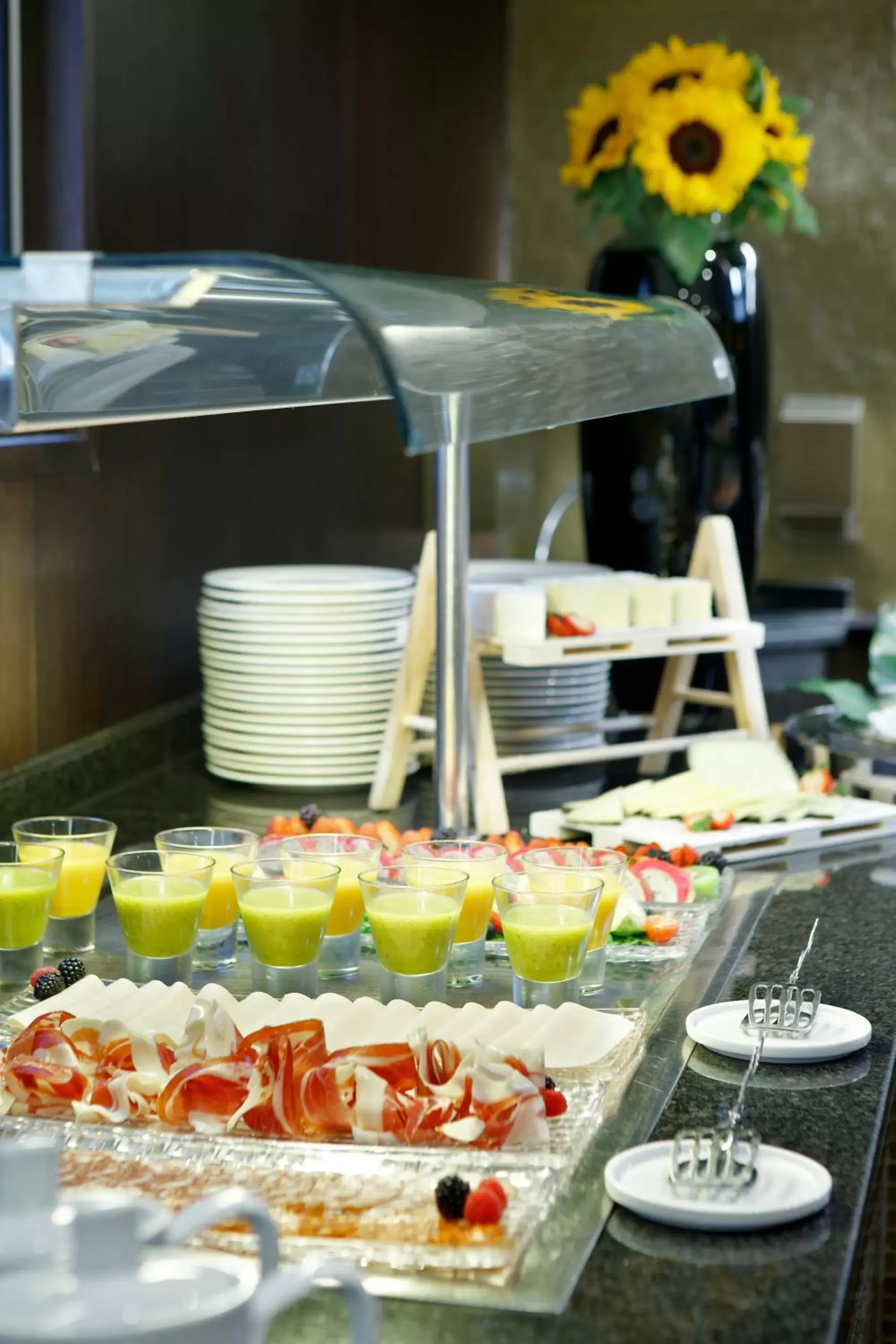 Lounge or bar in Melia Barcelona Sarriá Lounge or bar in Melia Barcelona Sarriá