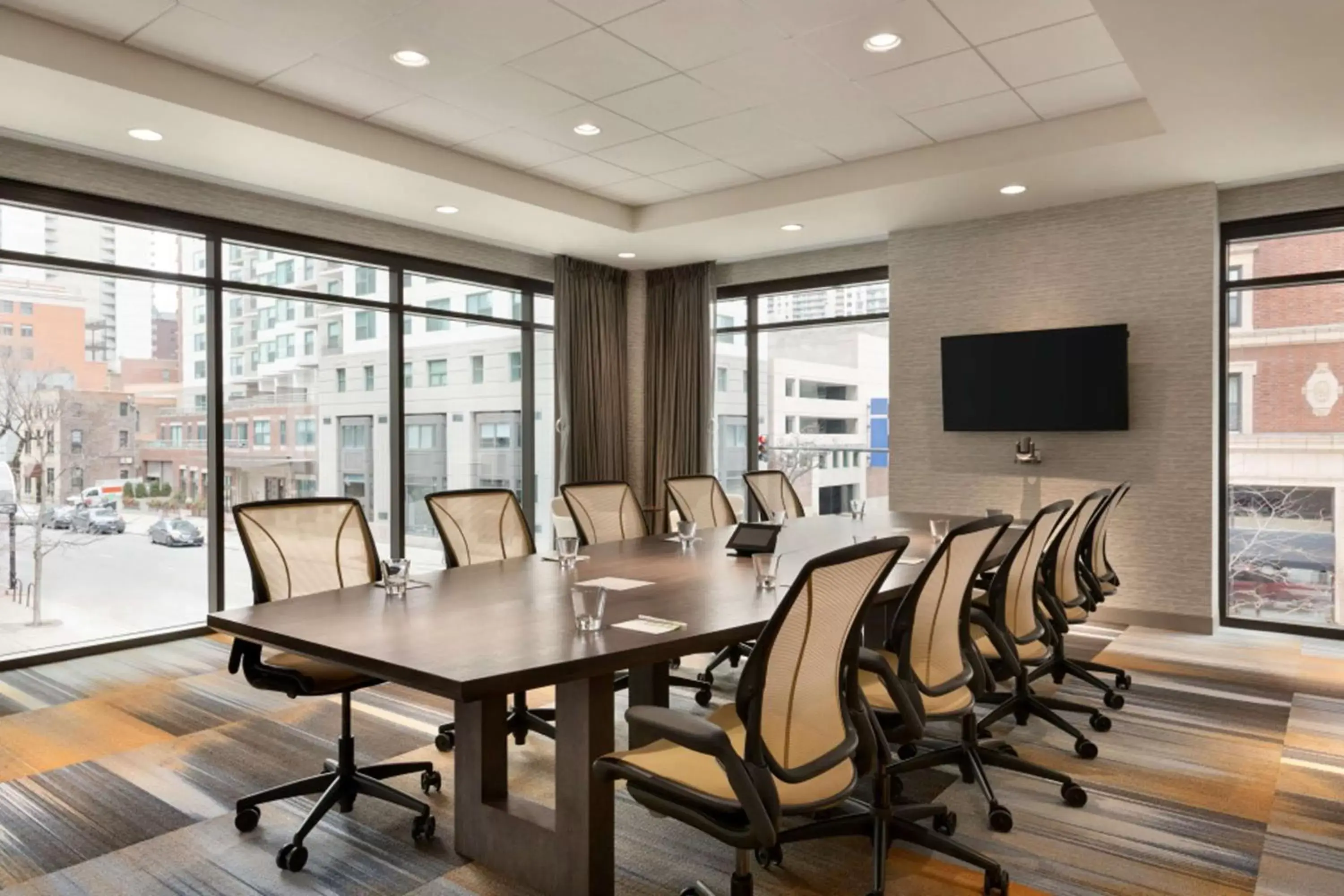 Meeting/conference room in Home2 Suites By Hilton Chicago River North